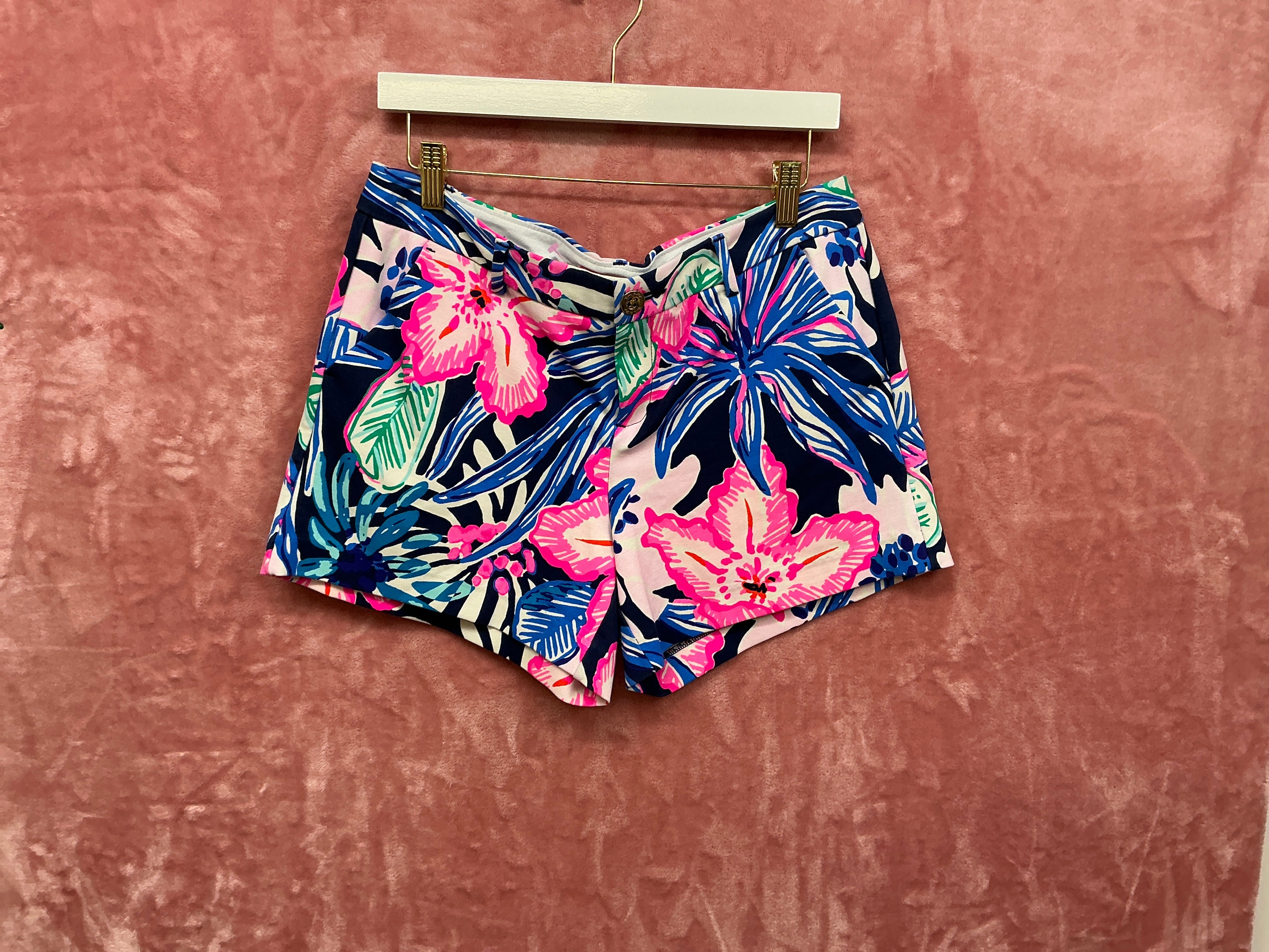 Lilly Pulitzer Short Size 10