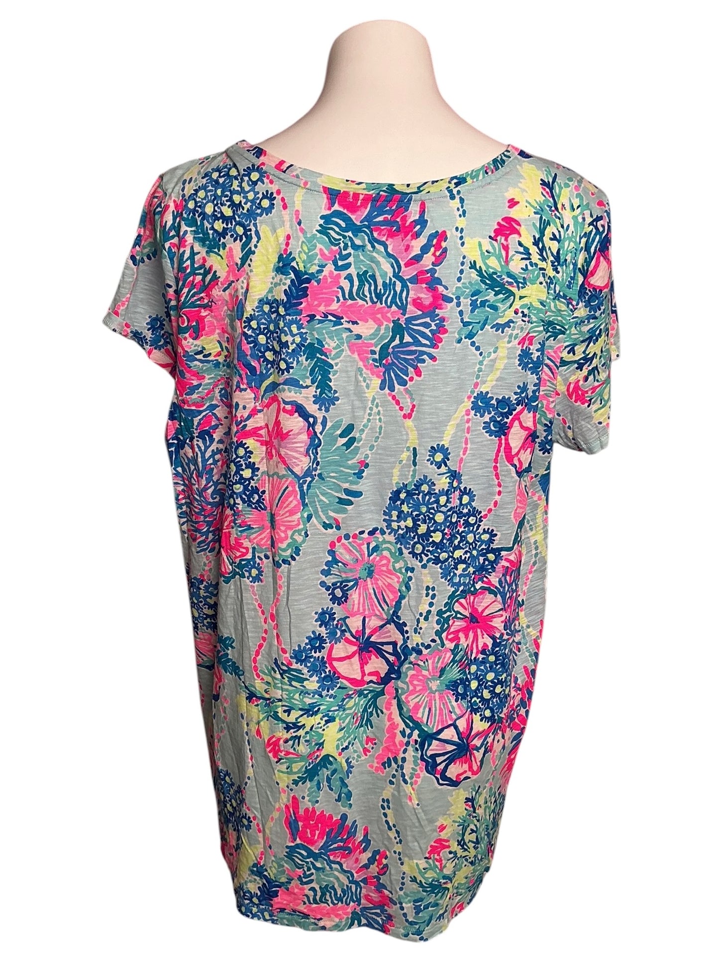 Lilly Pulitzer Etta V-Neck Tee Beach You To It - Size XXL