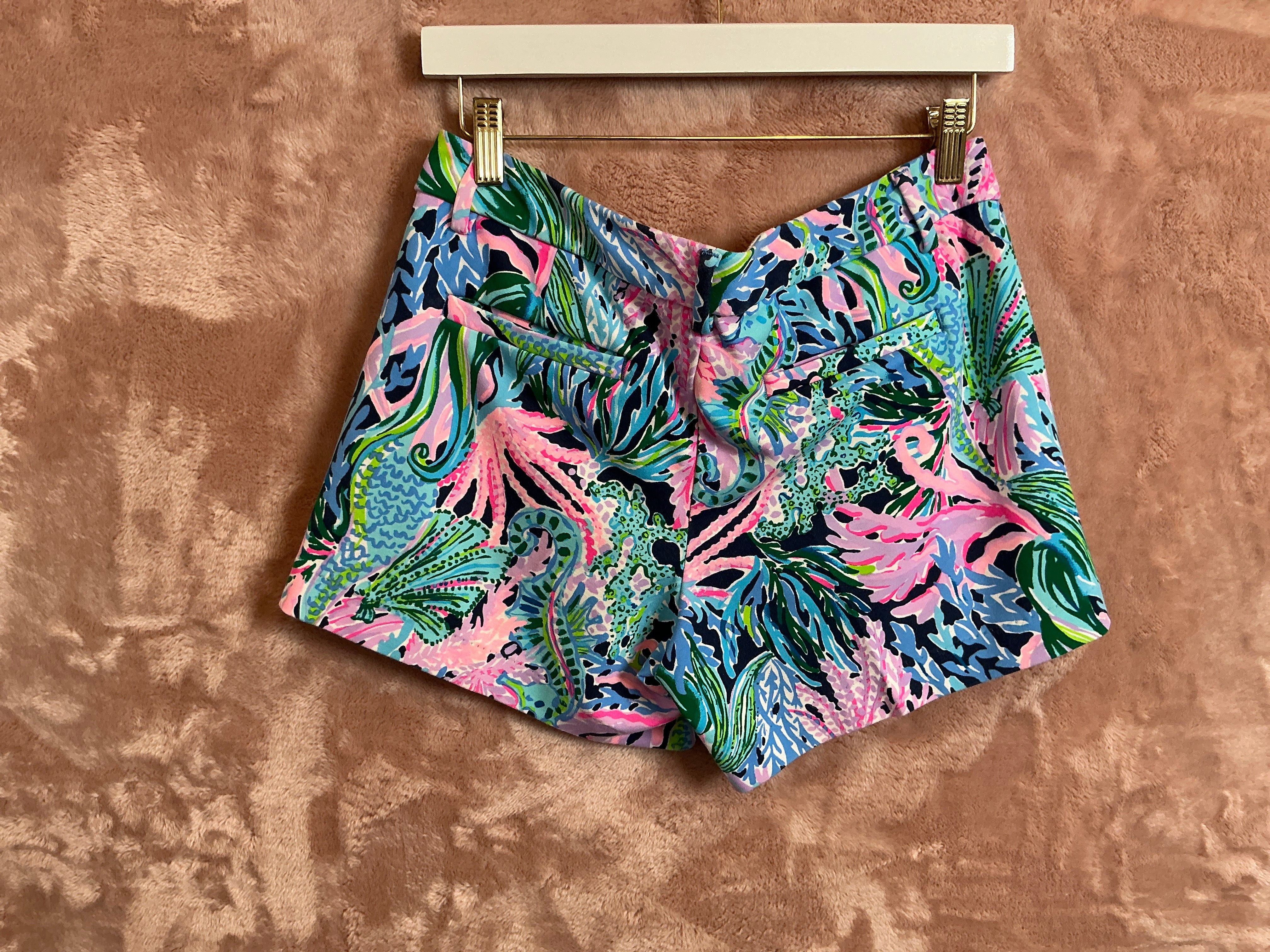 Lilly Pulitzer Short - Size 6