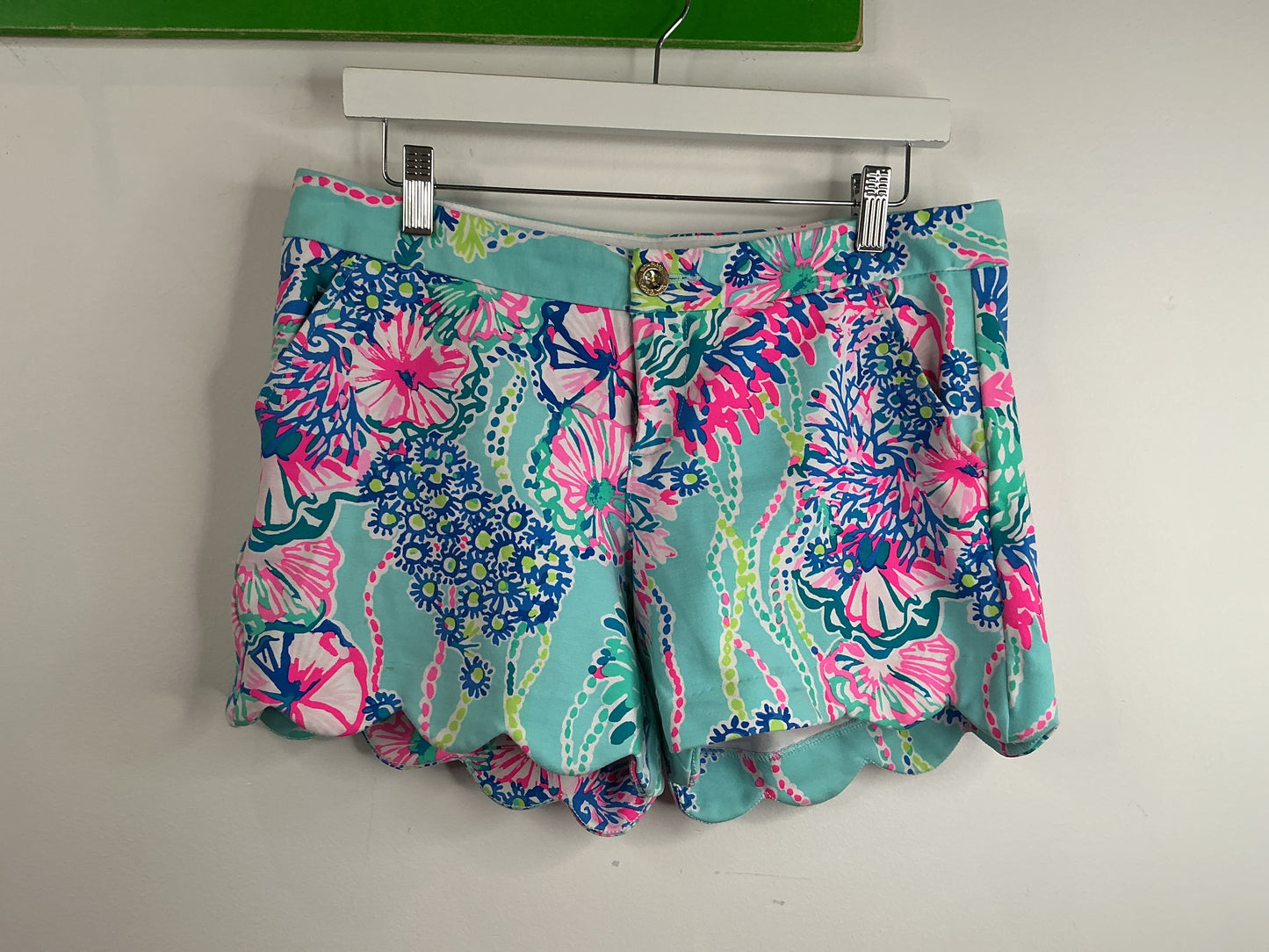 Lilly Pulitzer Shorts - Size 8