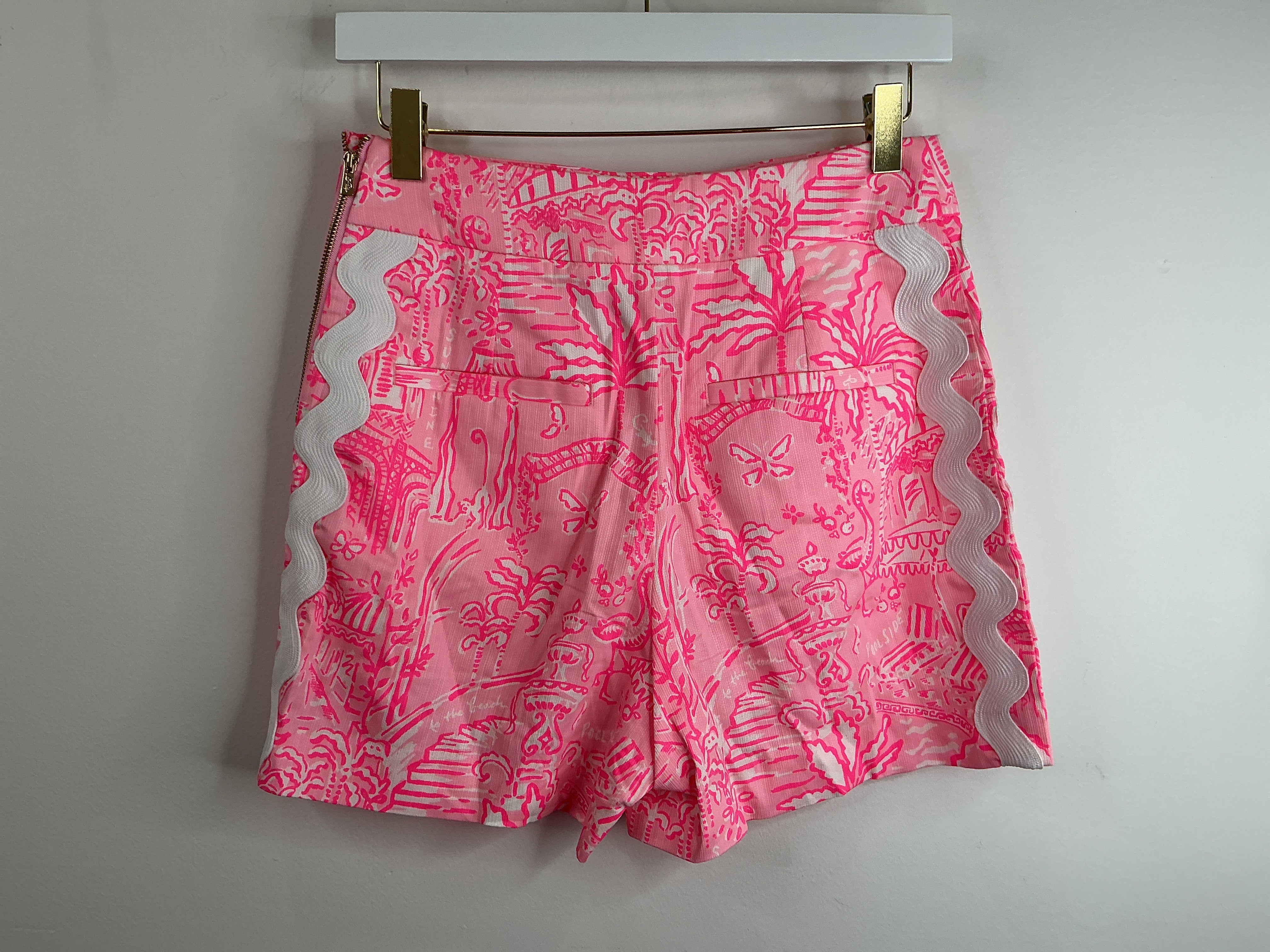 Lilly Pulitzer Shorts - Size 0
