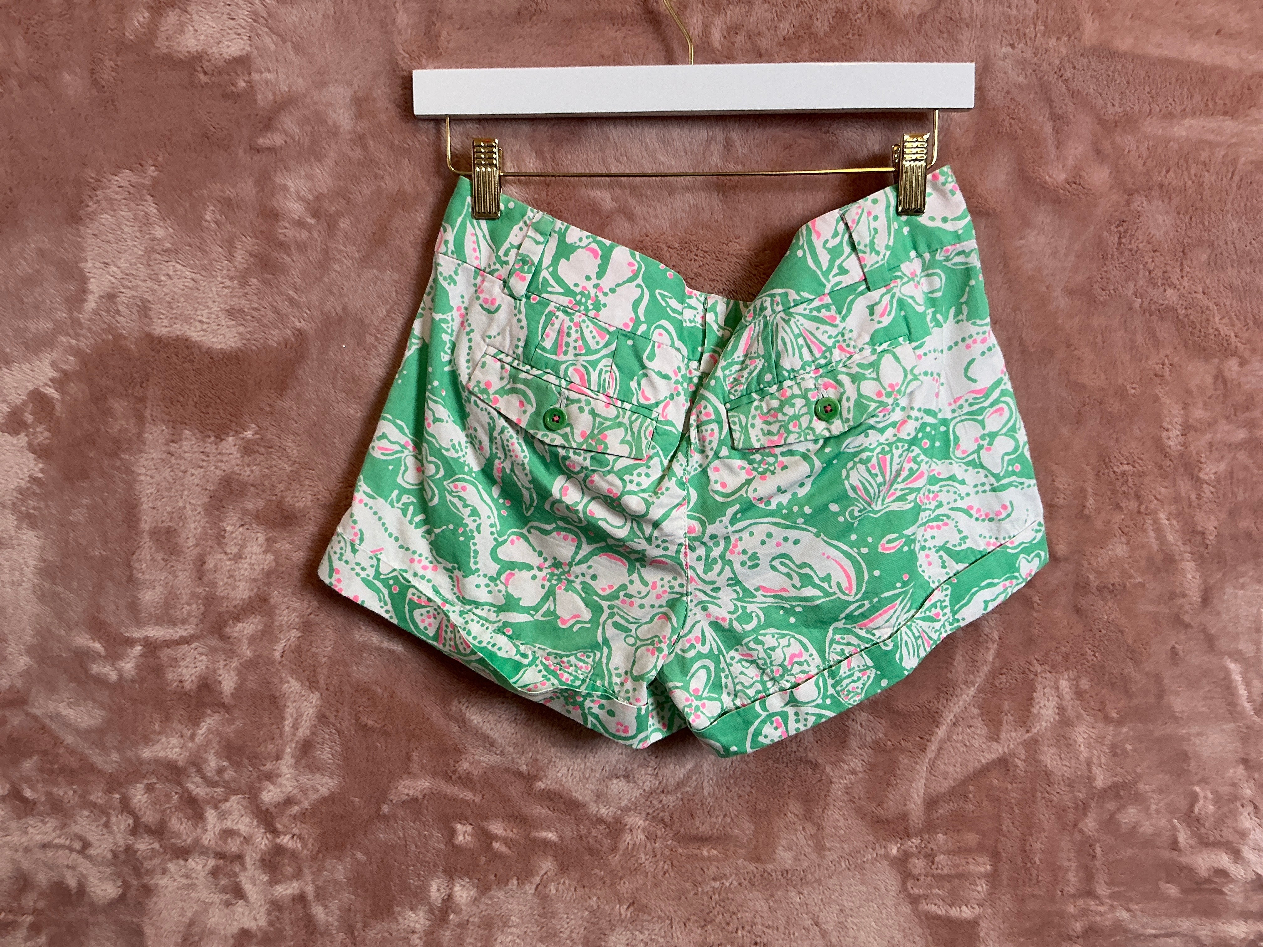 Lilly Pulitzer Short - Size 2