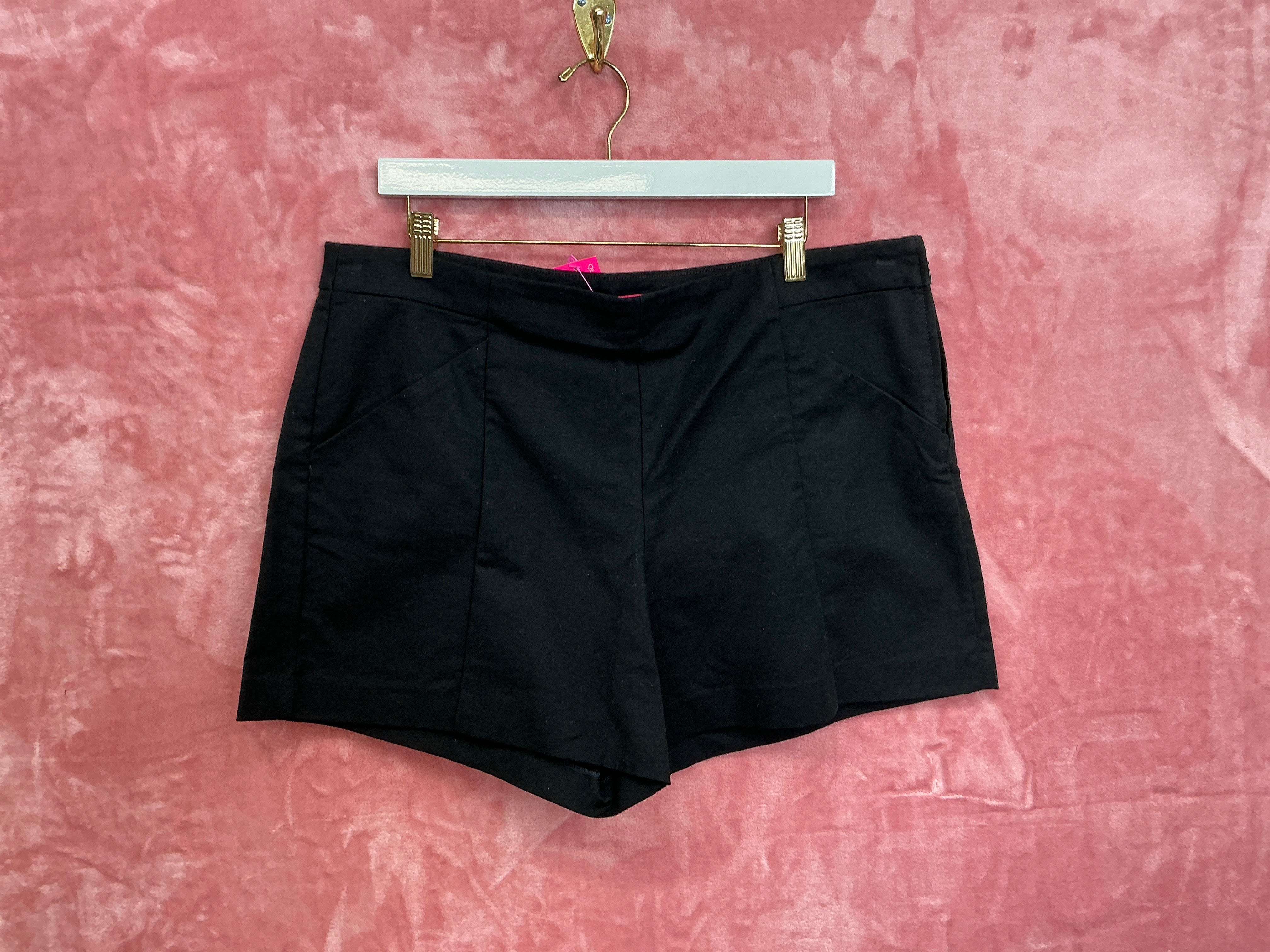 Lilly Pulitzer Arabeth Stretch Short NWT, Noir Size 16