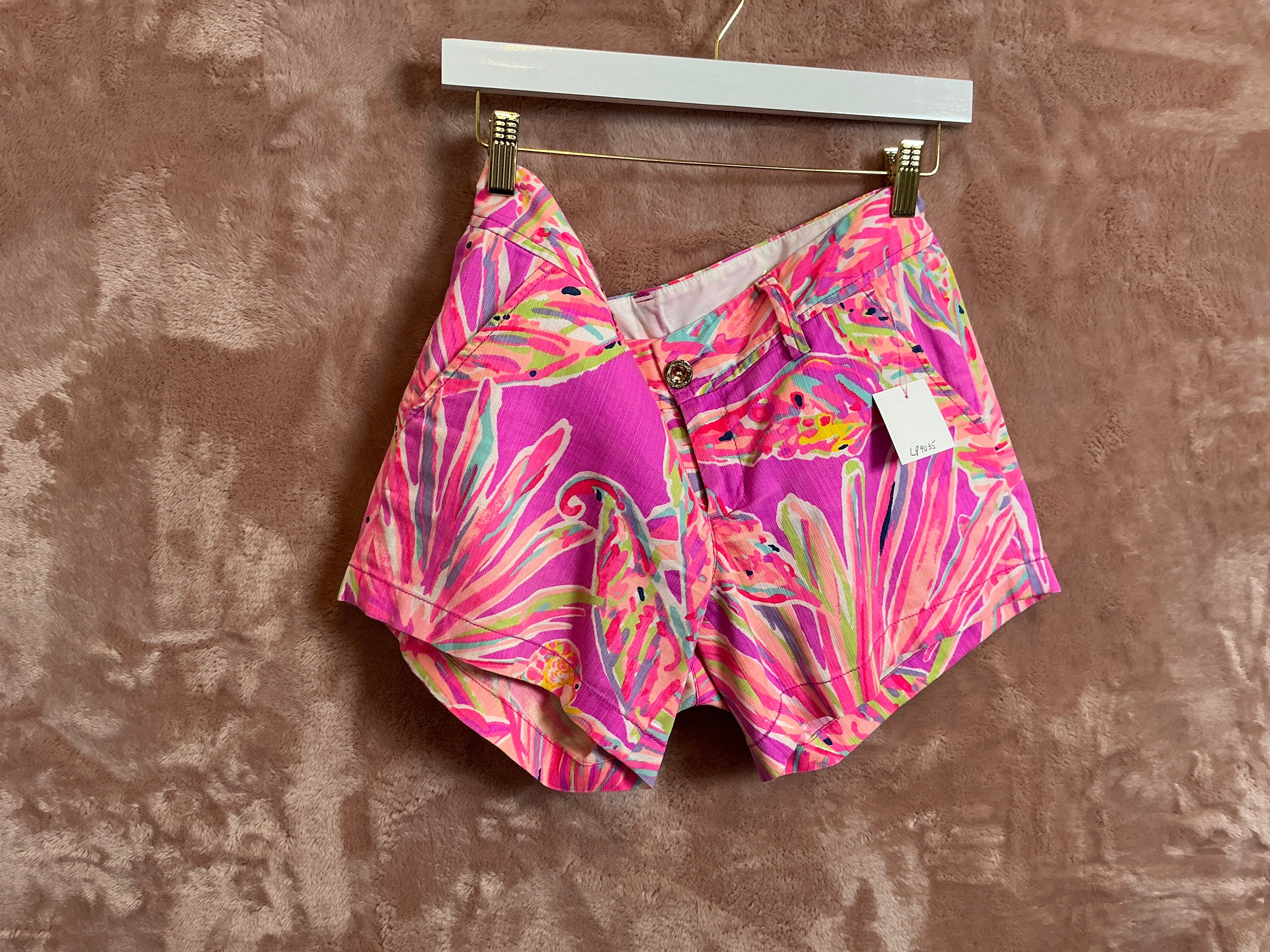 Lilly Pulitzer Short - Size 4