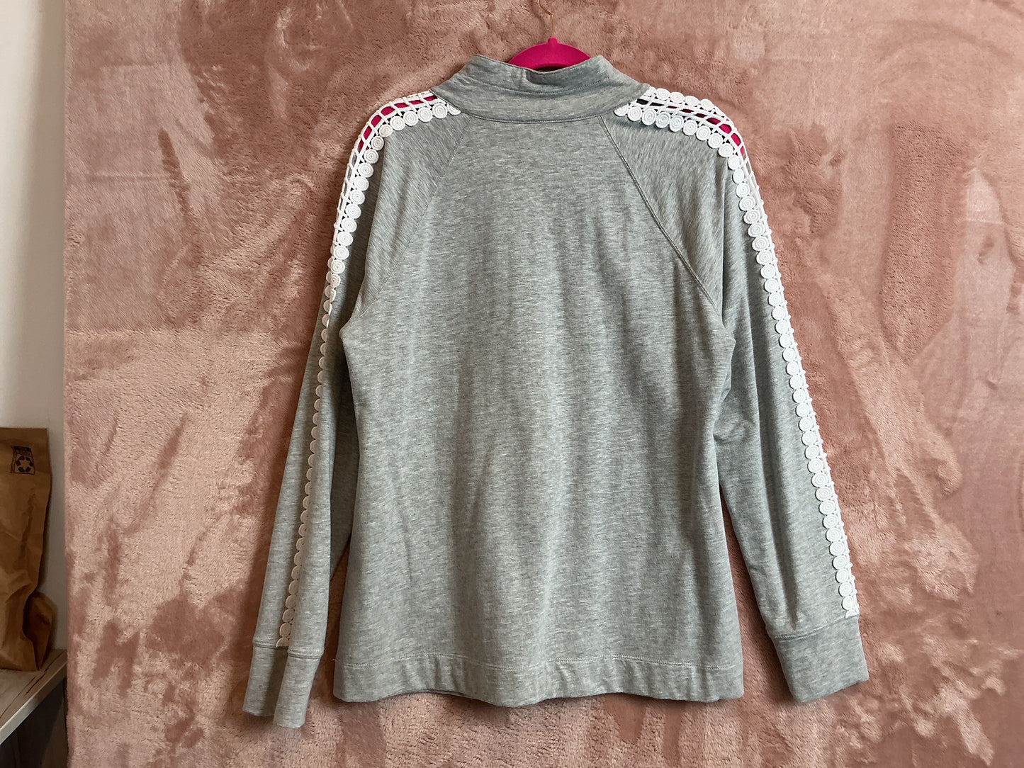 Lilly Pulitzer Pullover - Size L