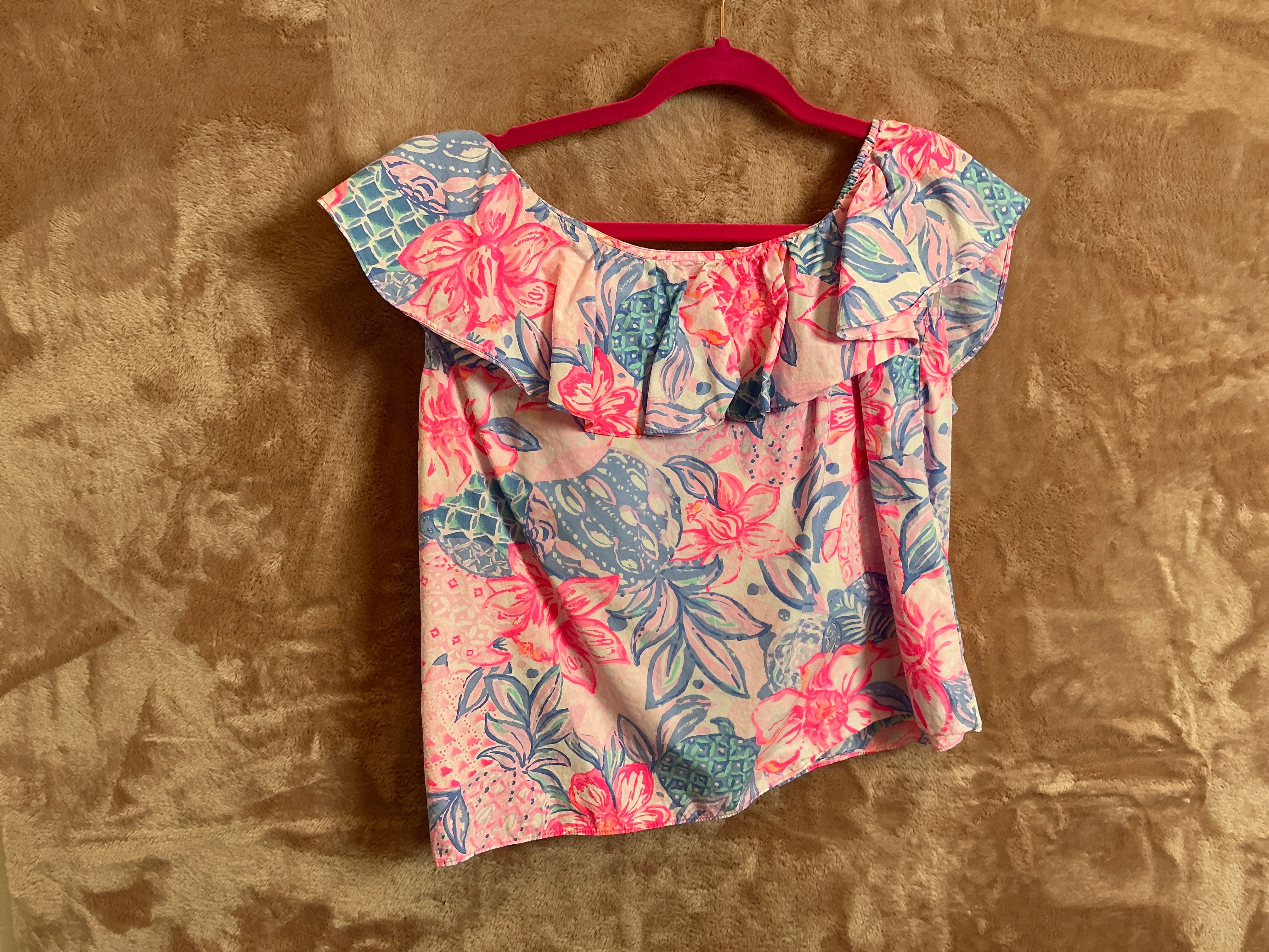 Lilly Pulitzer Top - Size M
