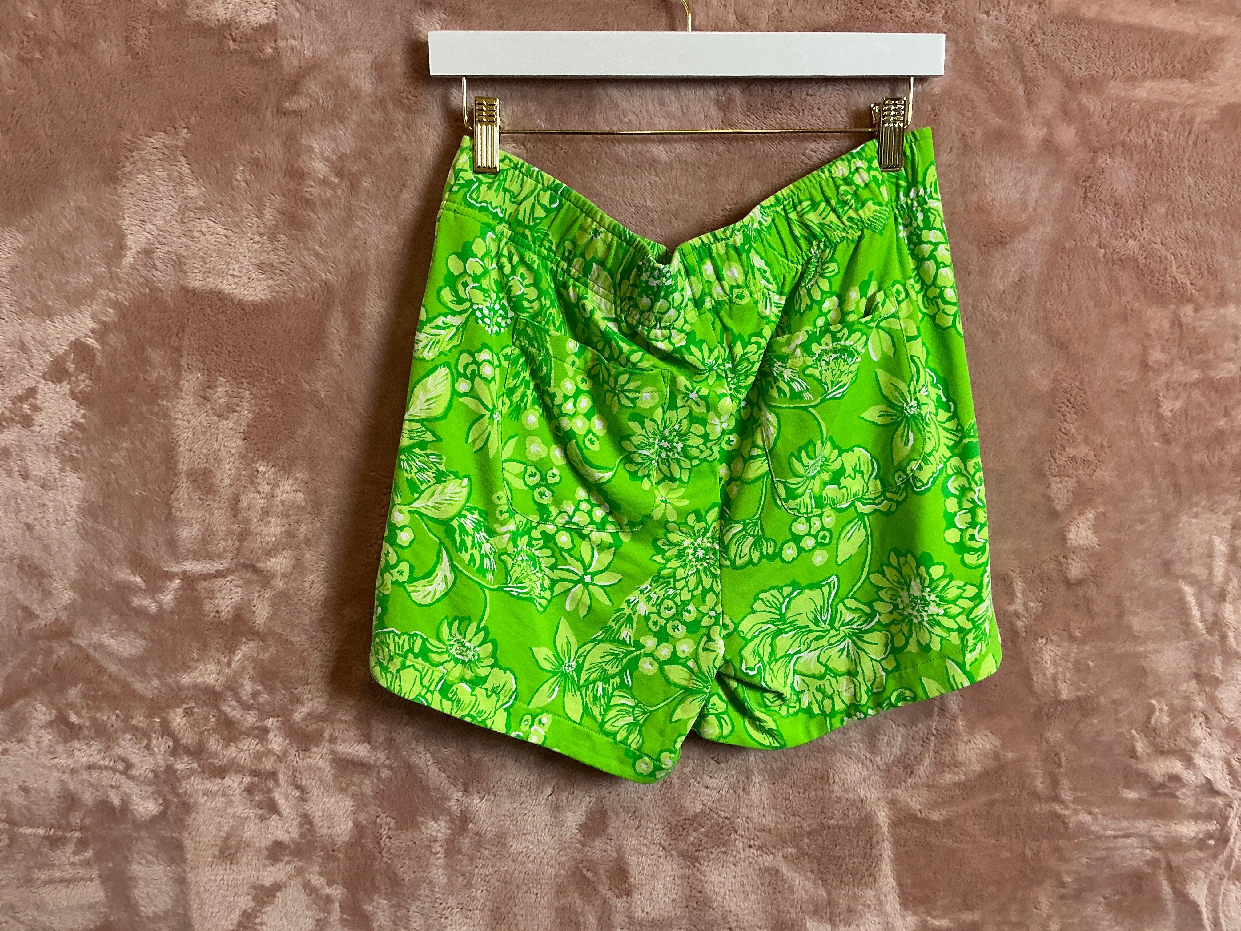 Lilly Pulitzer Short - Size L