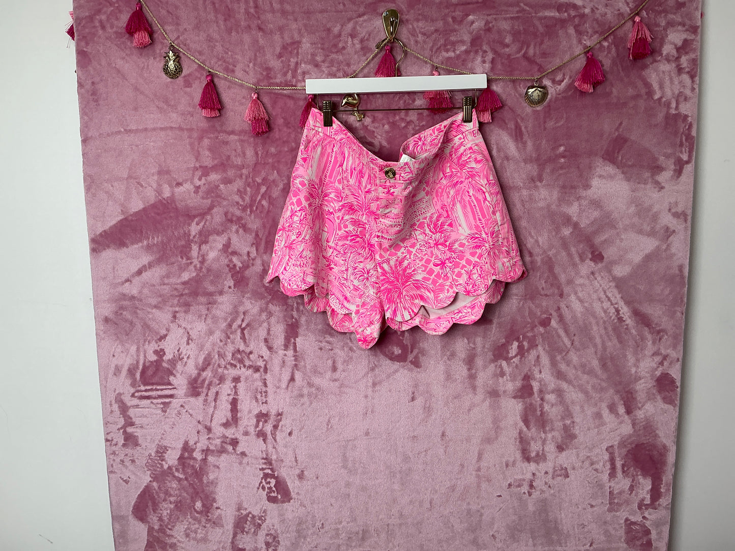 Lilly Pulitzer Short - Size 14