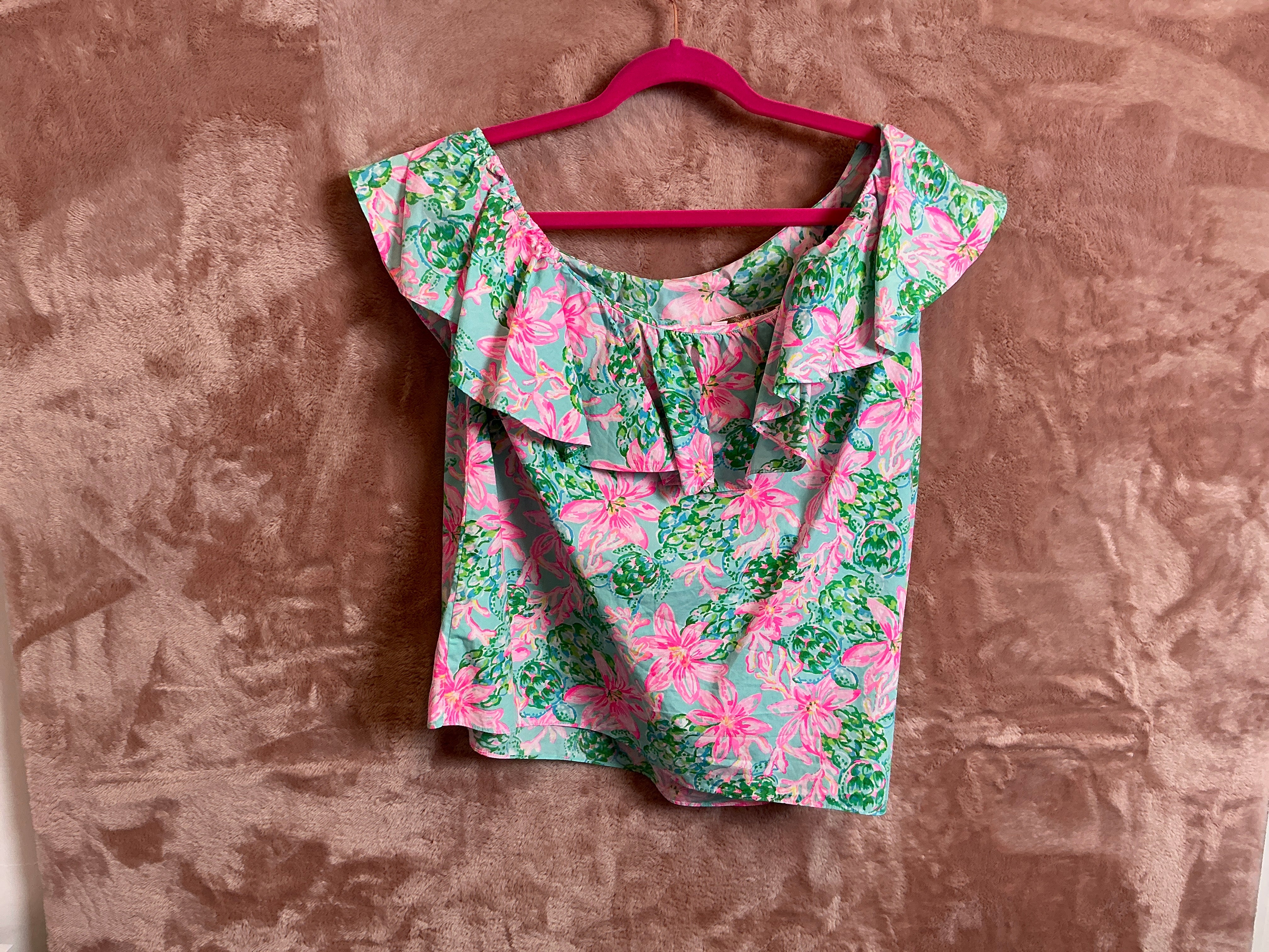 Lilly Pulitzer Top - Size M