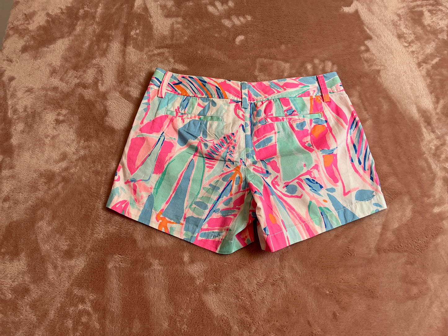 Lilly Pulitzer Short - Size 6