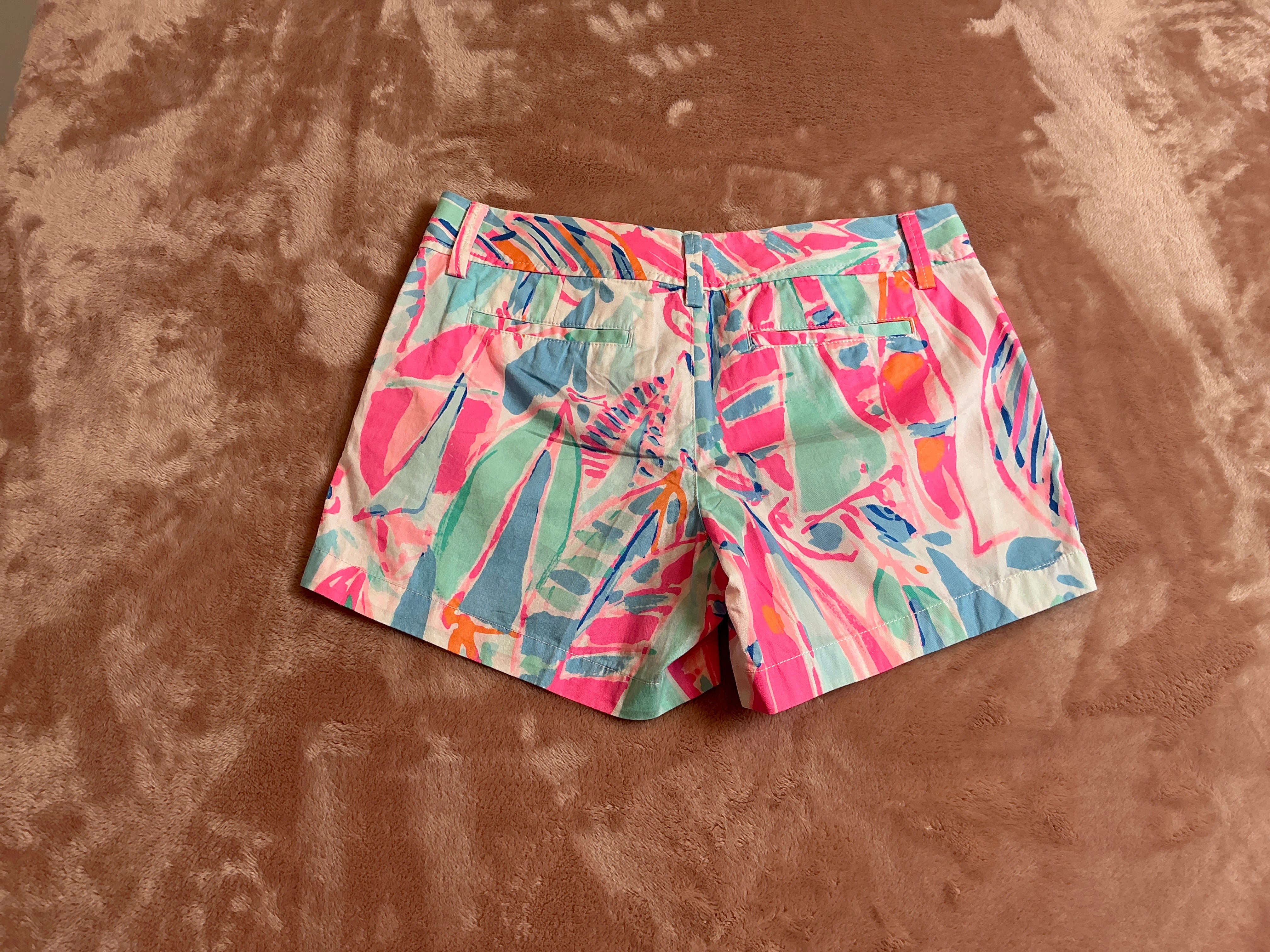 Lilly Pulitzer Short - Size 6