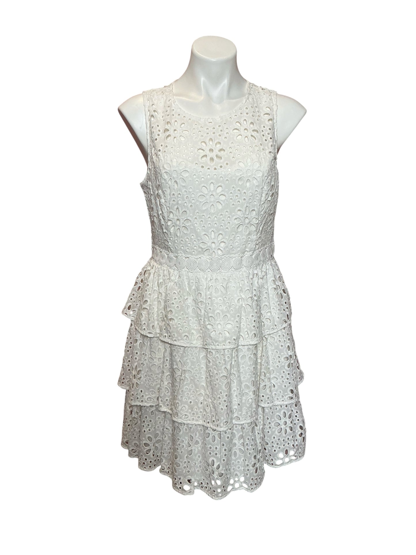 Lilly Pulitzer NWT Judelyn Eyelet Ruffle Dress Resort White Funflower Eyelet - Size 10