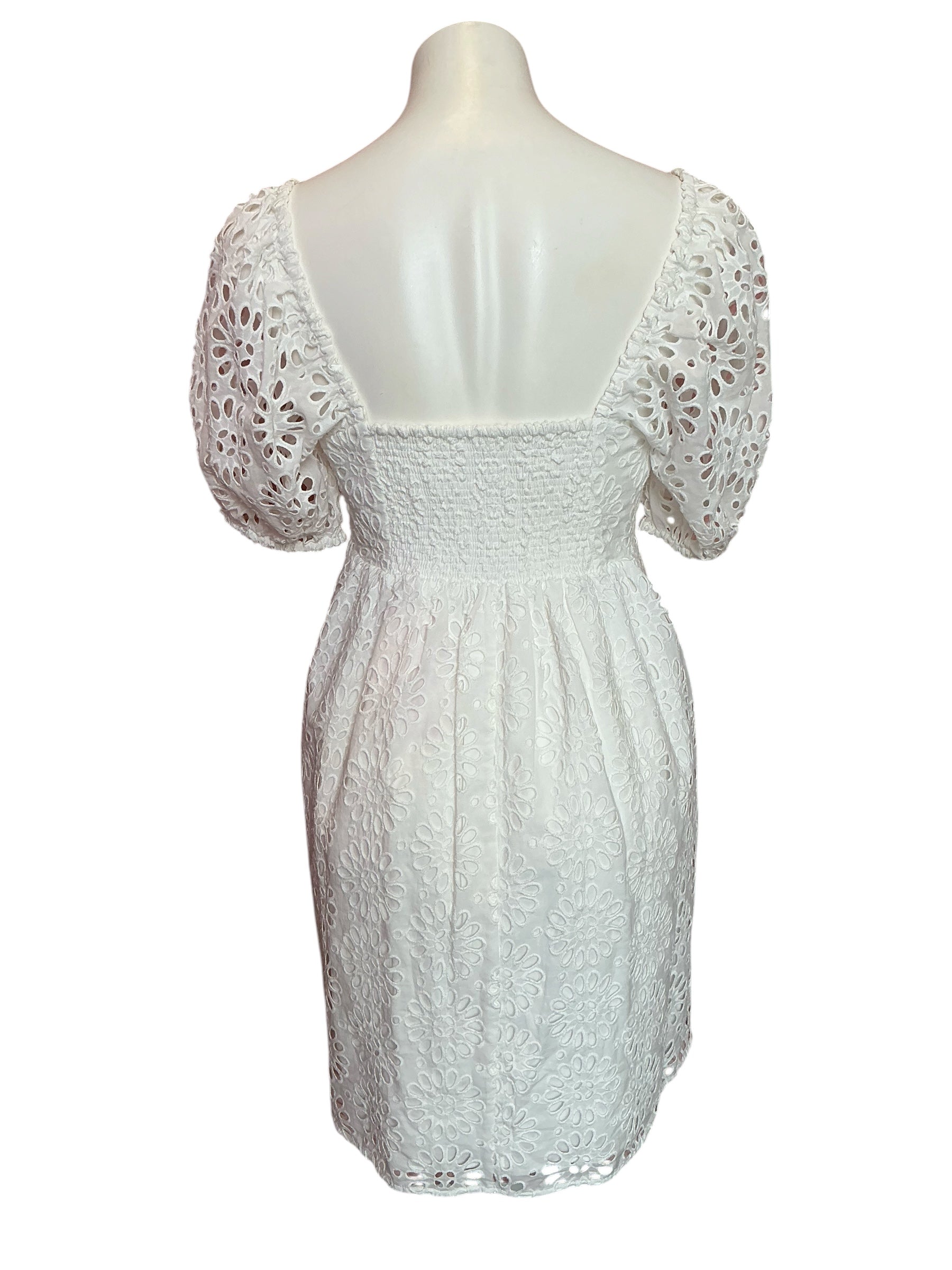 Lilly Pulitzer NWT Kay Short Sleeve Eyelet Dress Resort White Oversized Pinwheel Eyelet - Size 2
