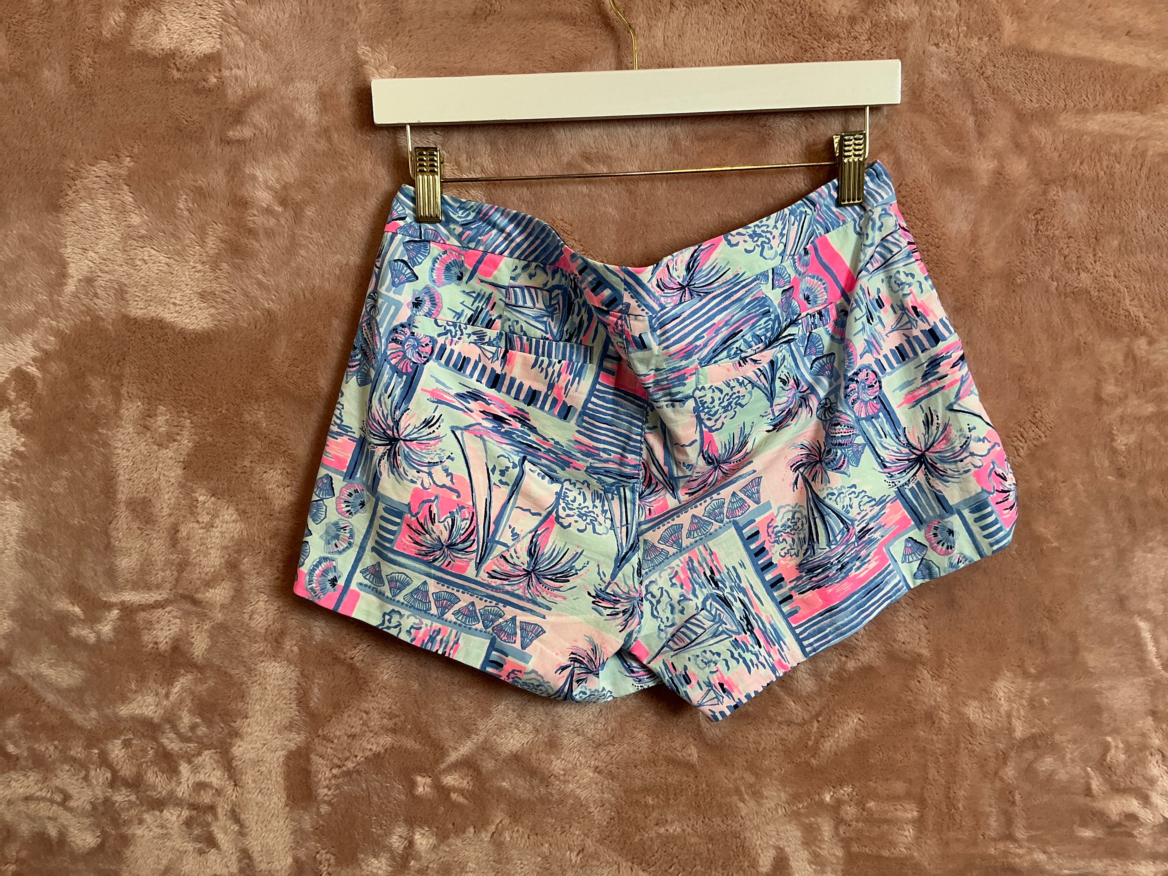 Lilly Pulitzer Short - Size 4