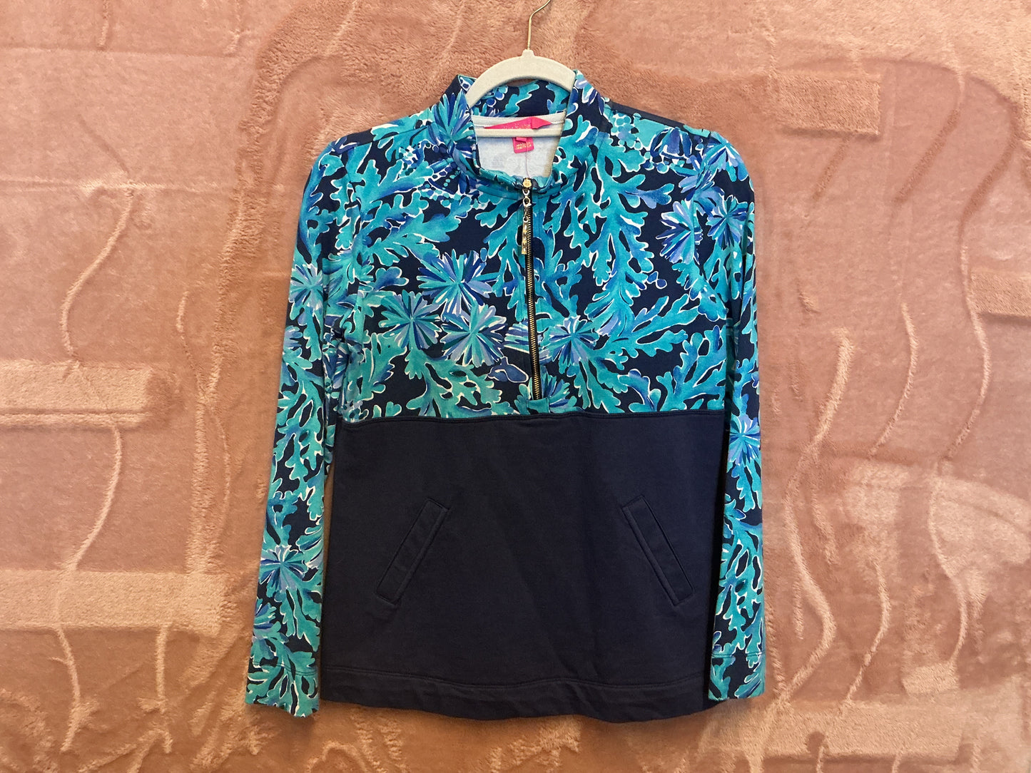 Lilly Pulitzer Long Sleeve Pullover - Size XS