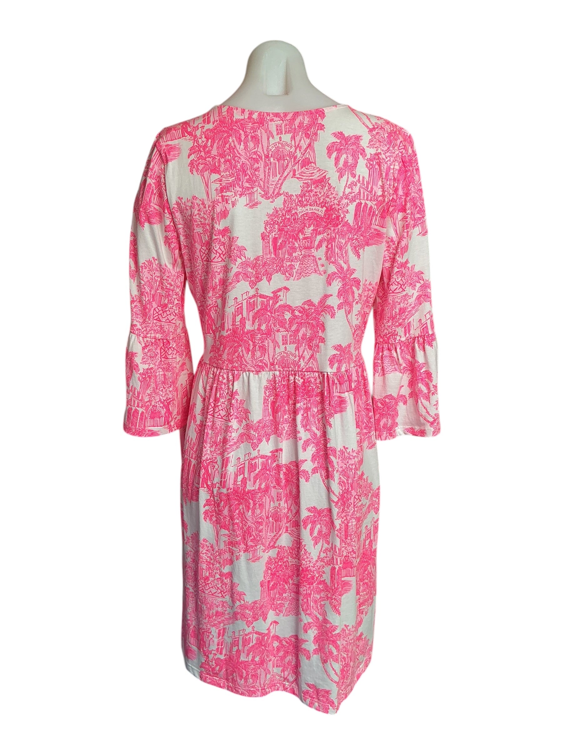 Lilly Pulitzer NWT Jannie V-Neck 3/4 Sleeved - Resort White Pb Anniversary Toilet - Size M