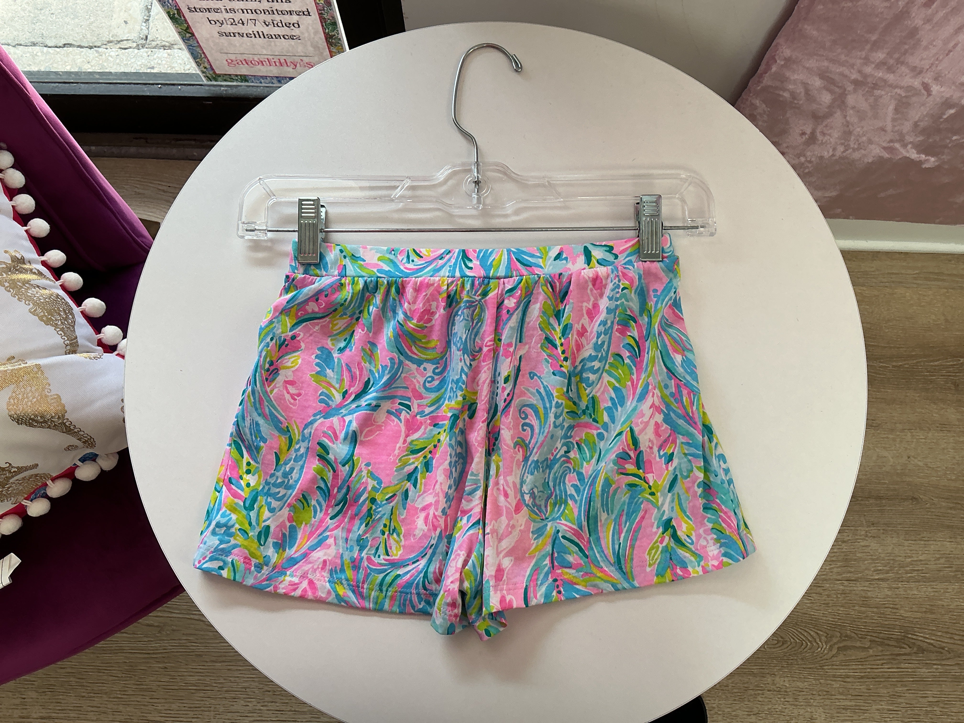 Lilly Pulitzer Kids Short - Size M 6-7