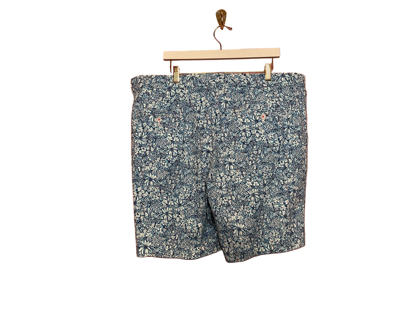 Lilly Pulitzer Mens Beaumont Short  Cumulus Blue Blooming Together Size 40