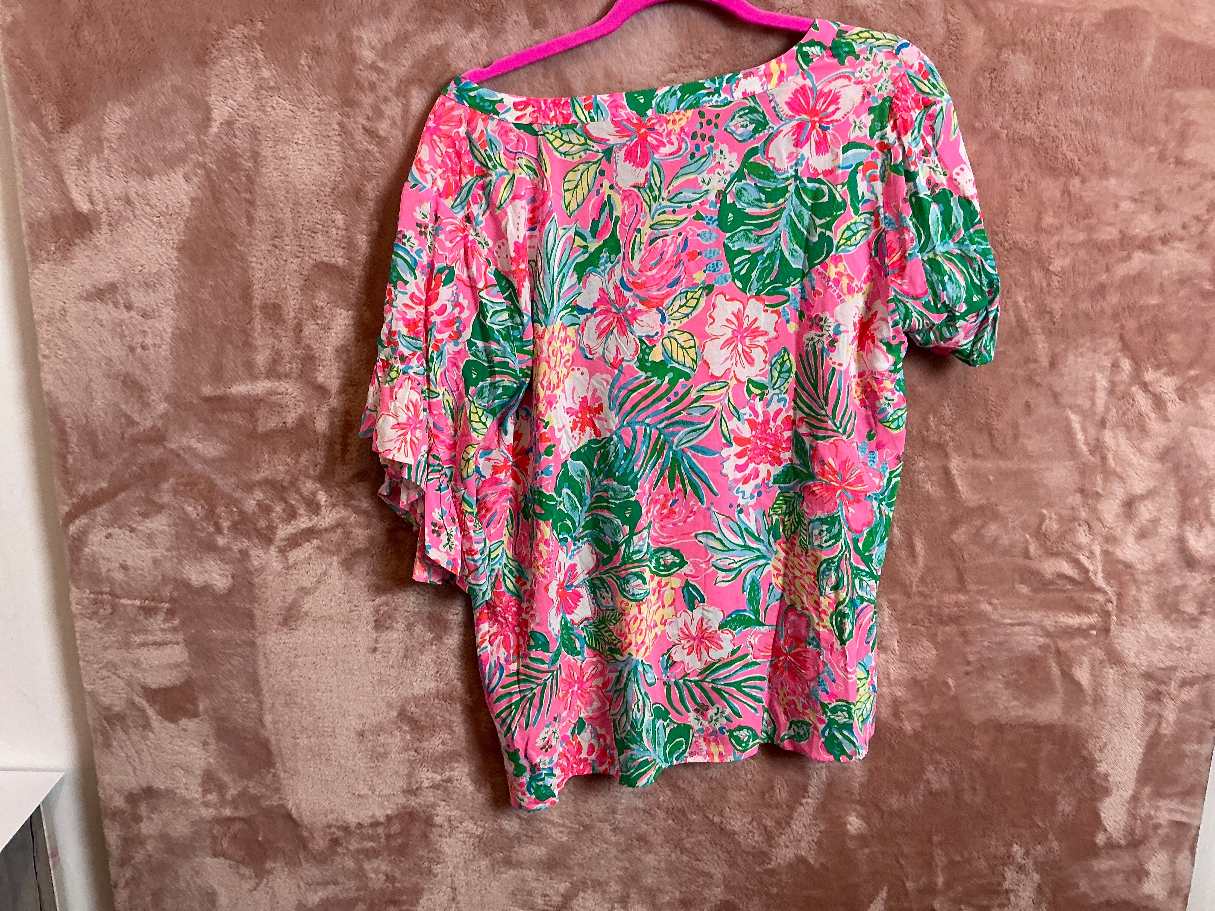 Lilly Pulitzer Top NWT - Quinna Short Sleeve Top - Multi - Journey to the Jungle - Size L