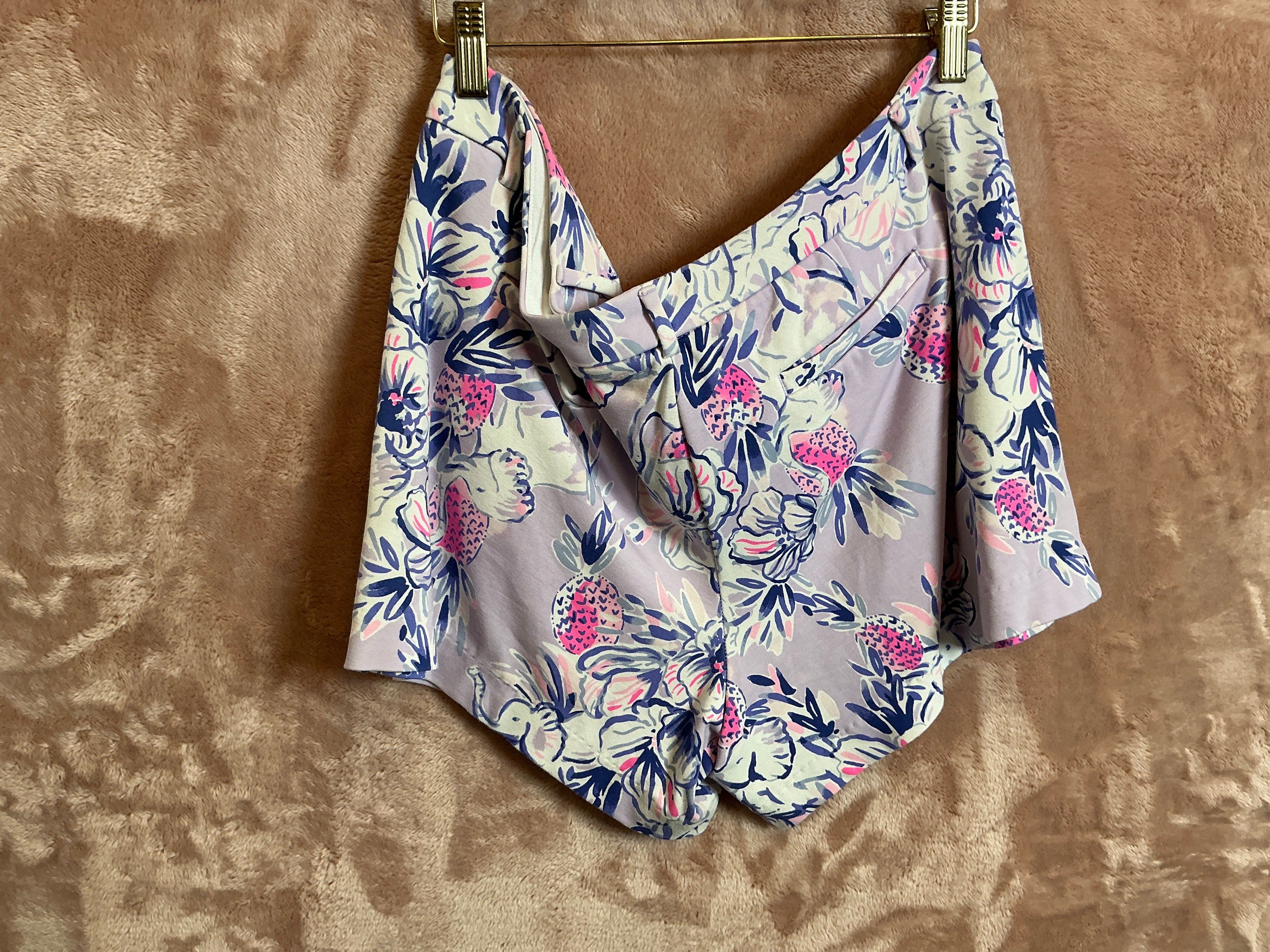 Lilly Pulitzer Short - Size 16