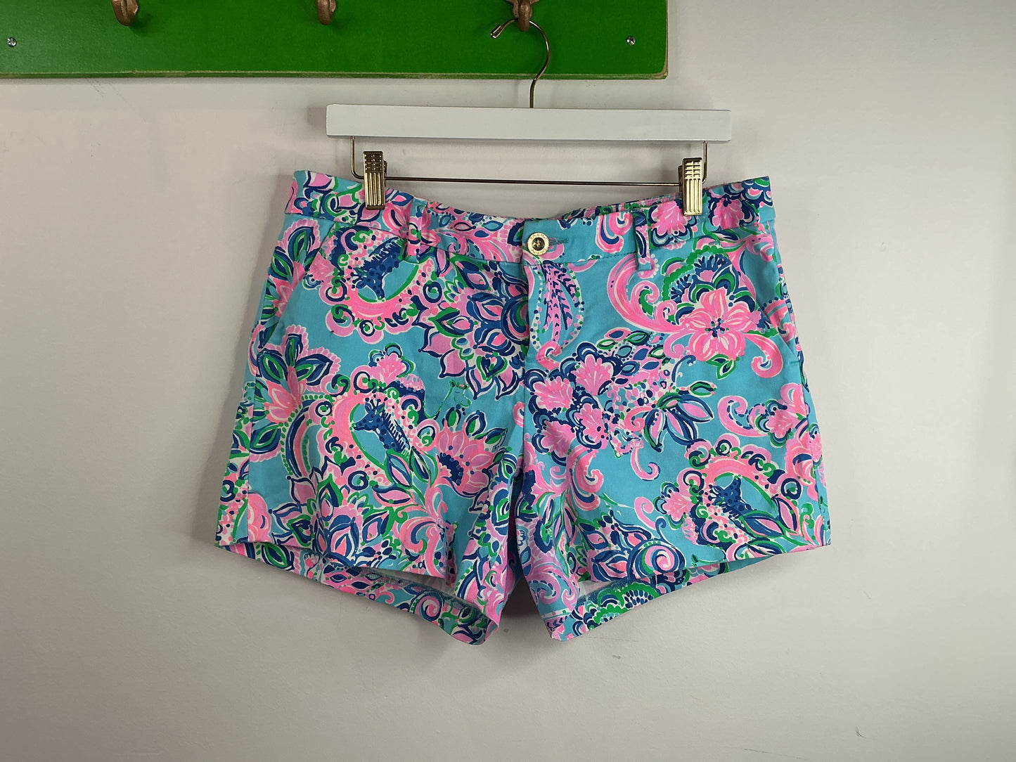 Lilly Pulitzer Shorts - Size 8