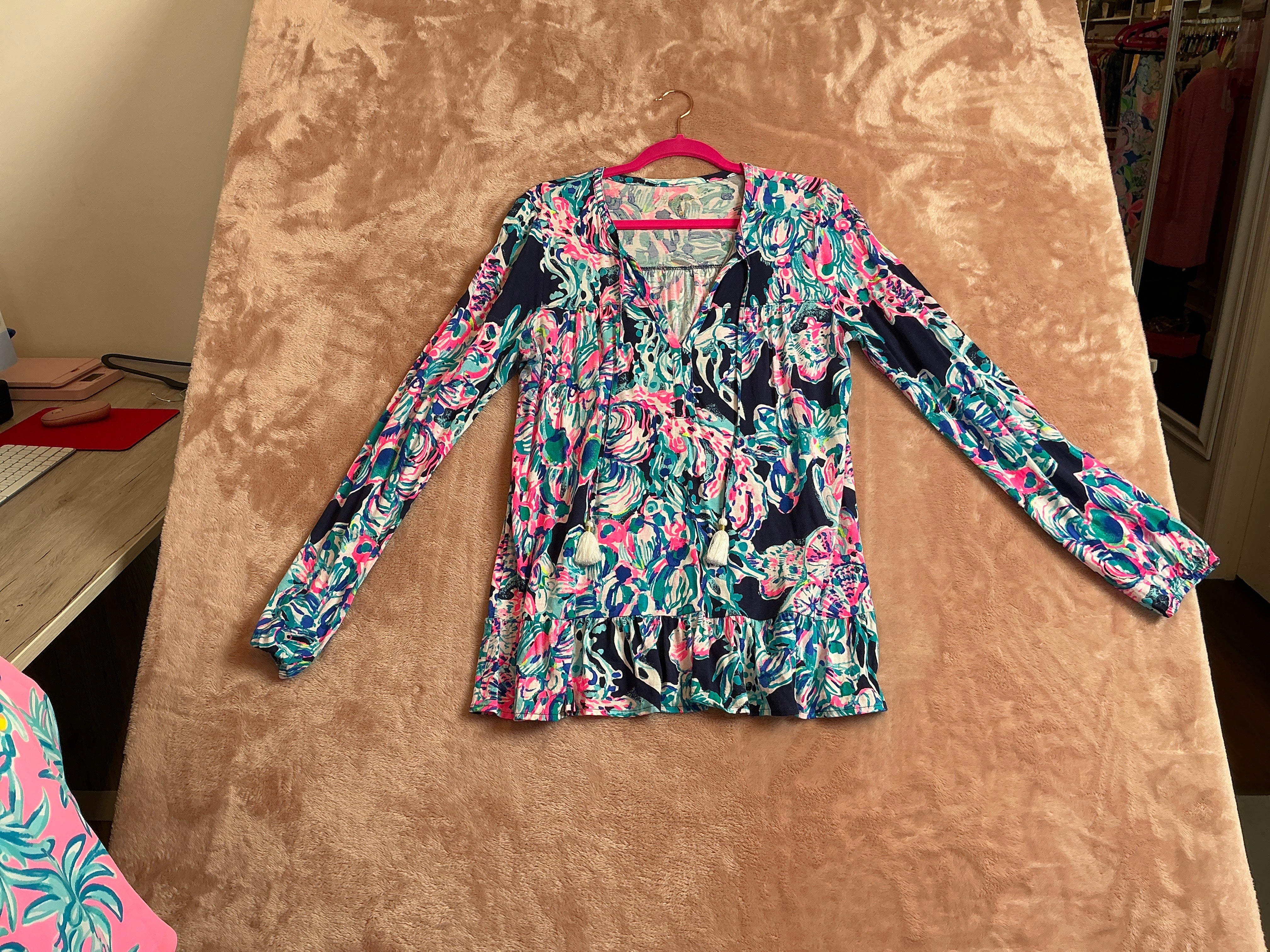 Lilly Pulitzer Long Sleeve Top - Size M