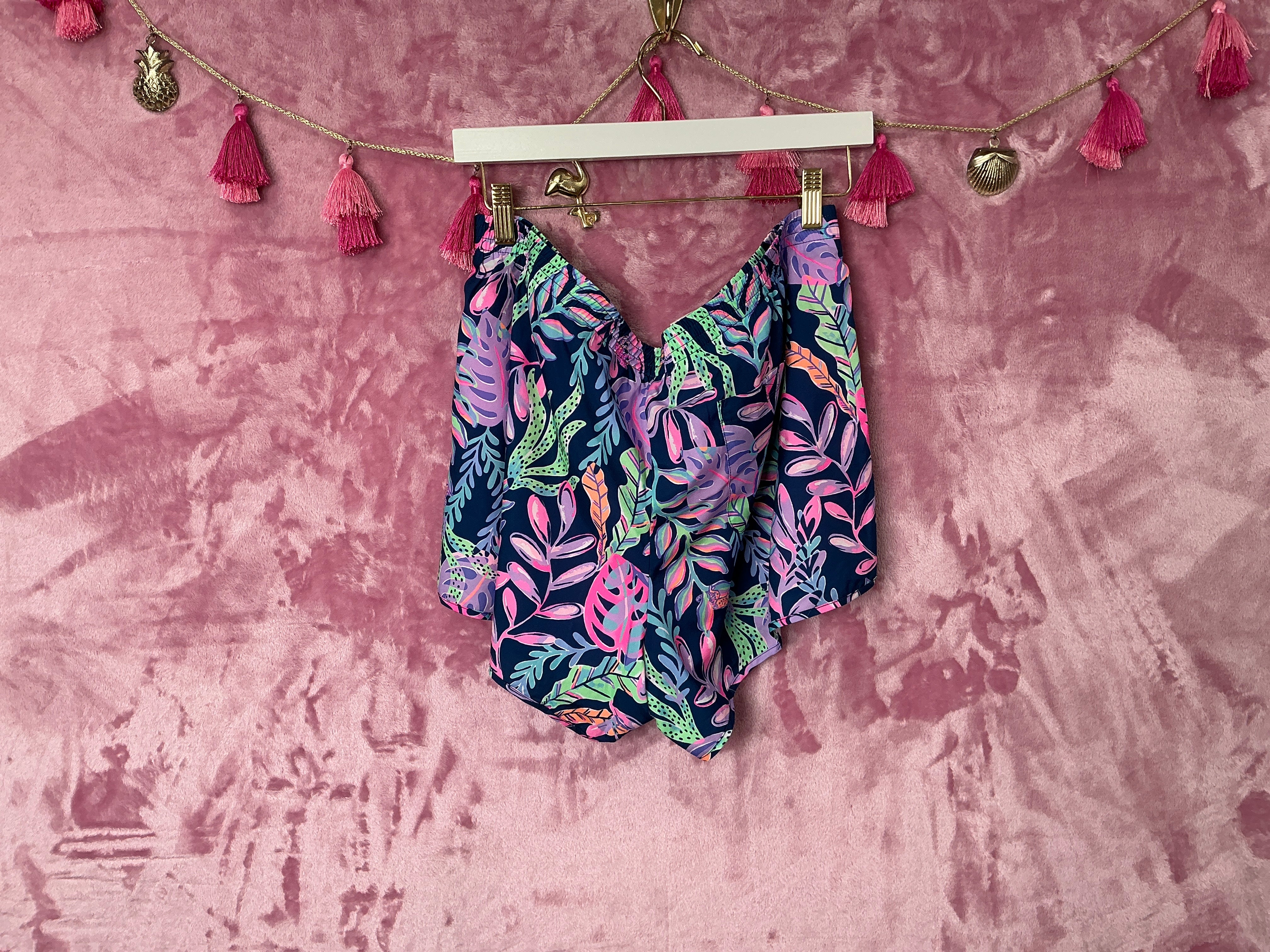 Lilly Pulitzer Short - Size XL
