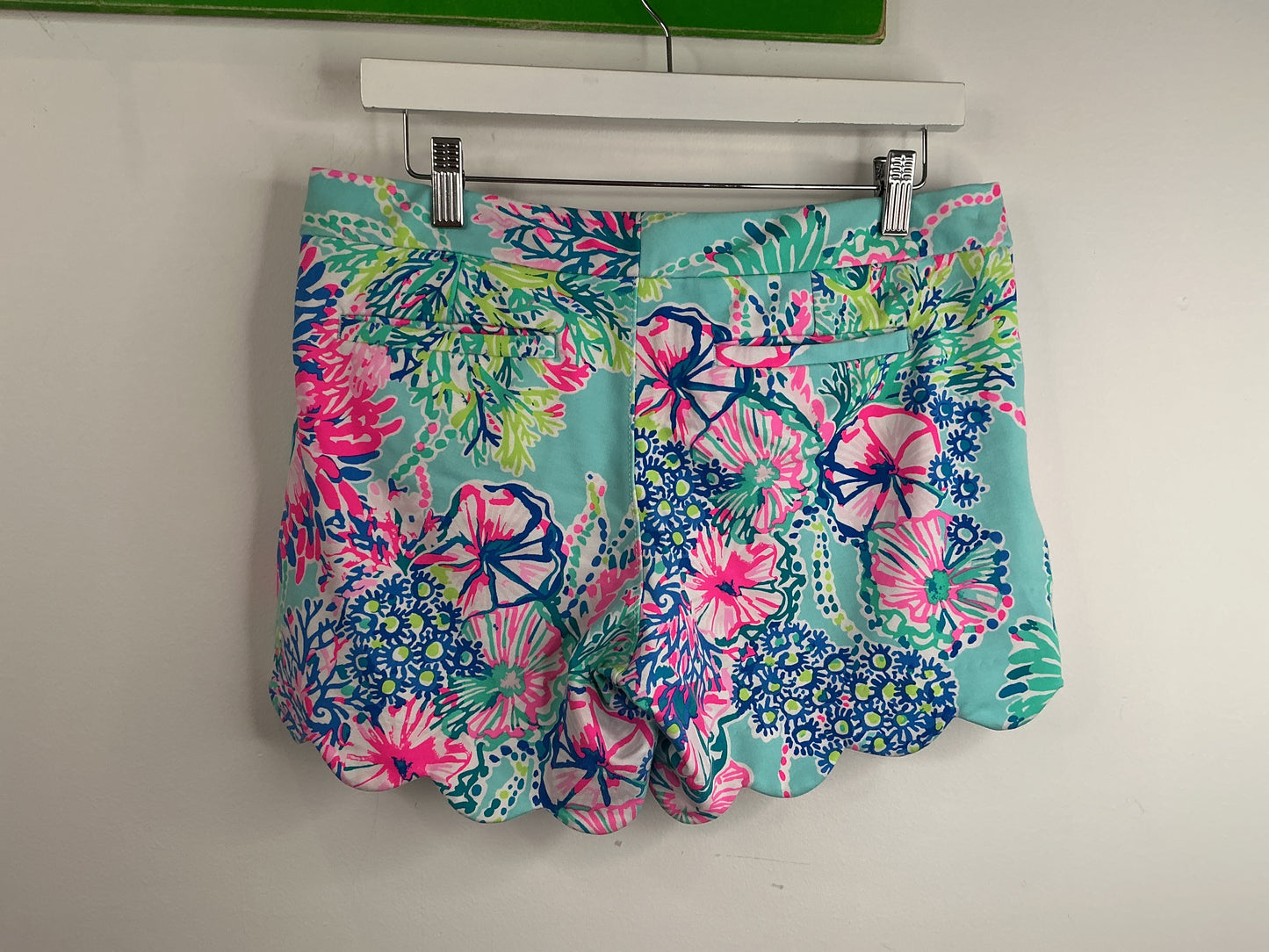 Lilly Pulitzer Shorts - Size 8
