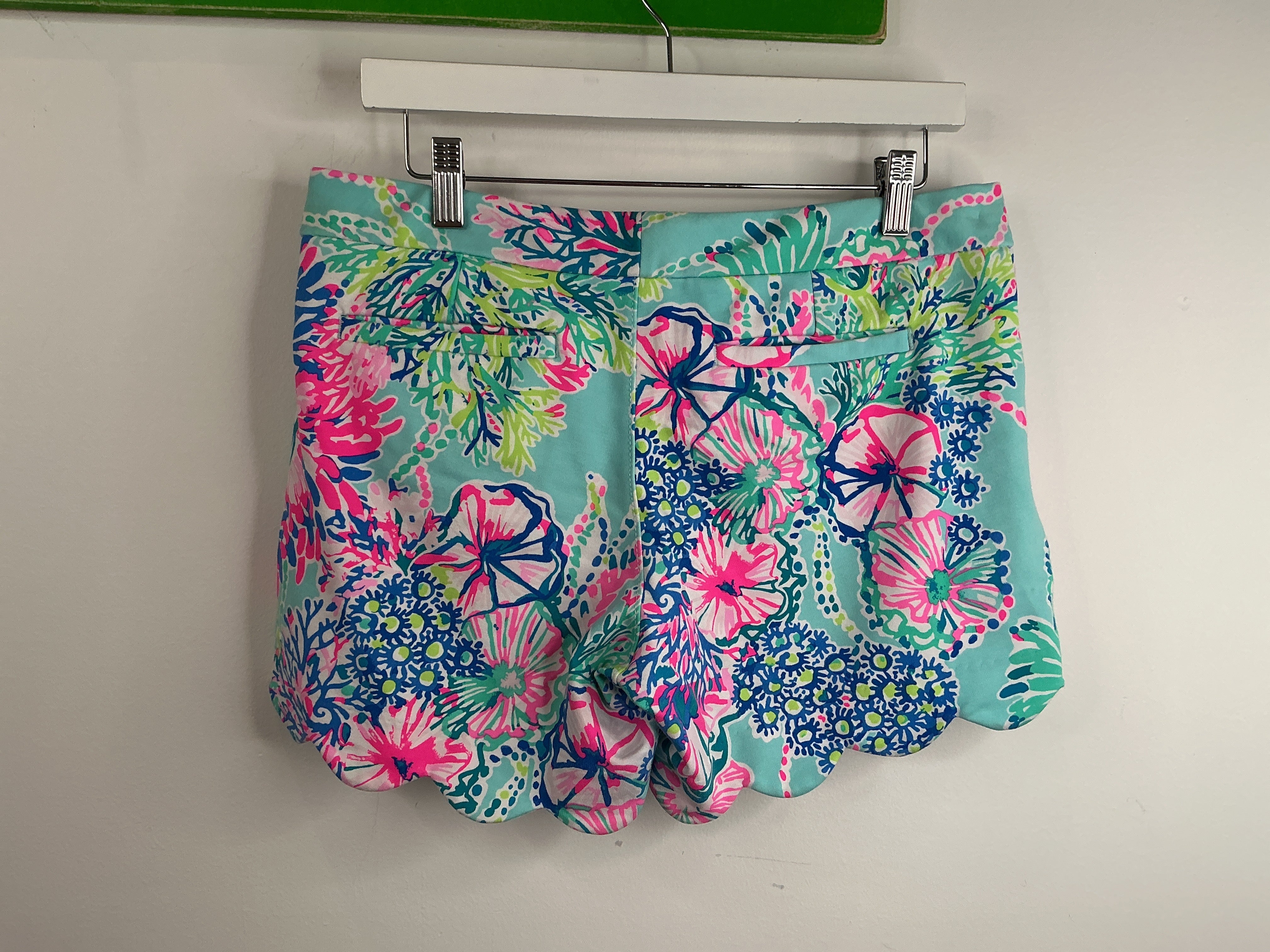 Lilly Pulitzer Shorts - Size 8