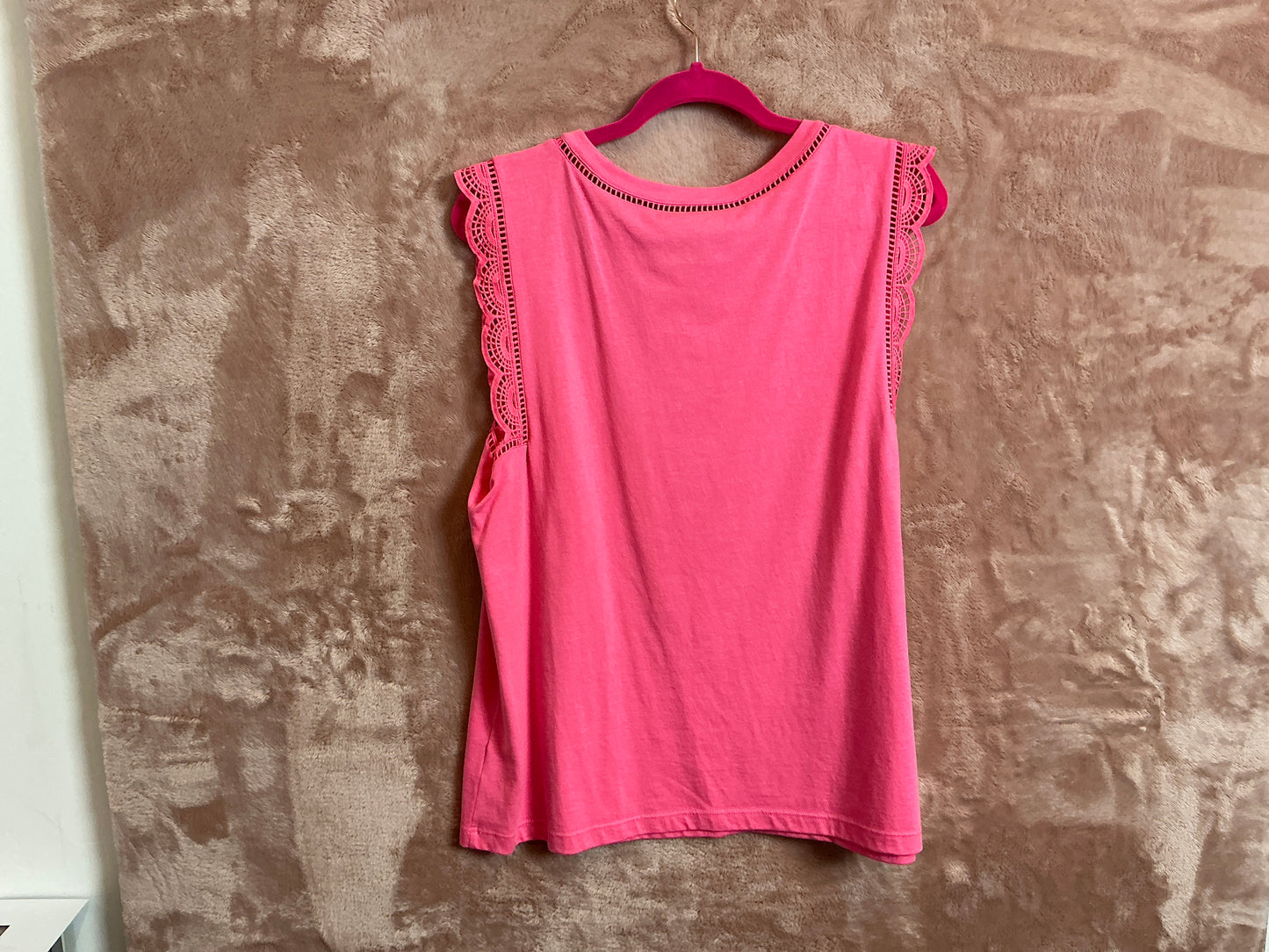 Lilly Pulitzer Top - Size XL