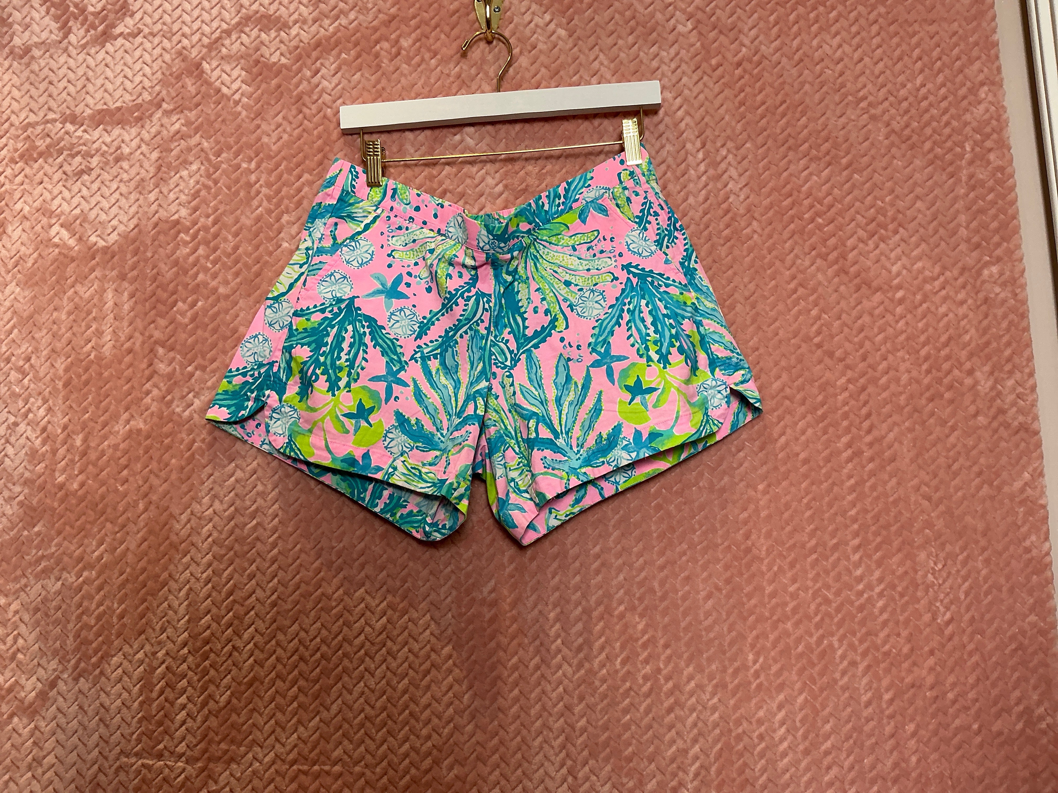 Lilly Pulitzer Short - Size M