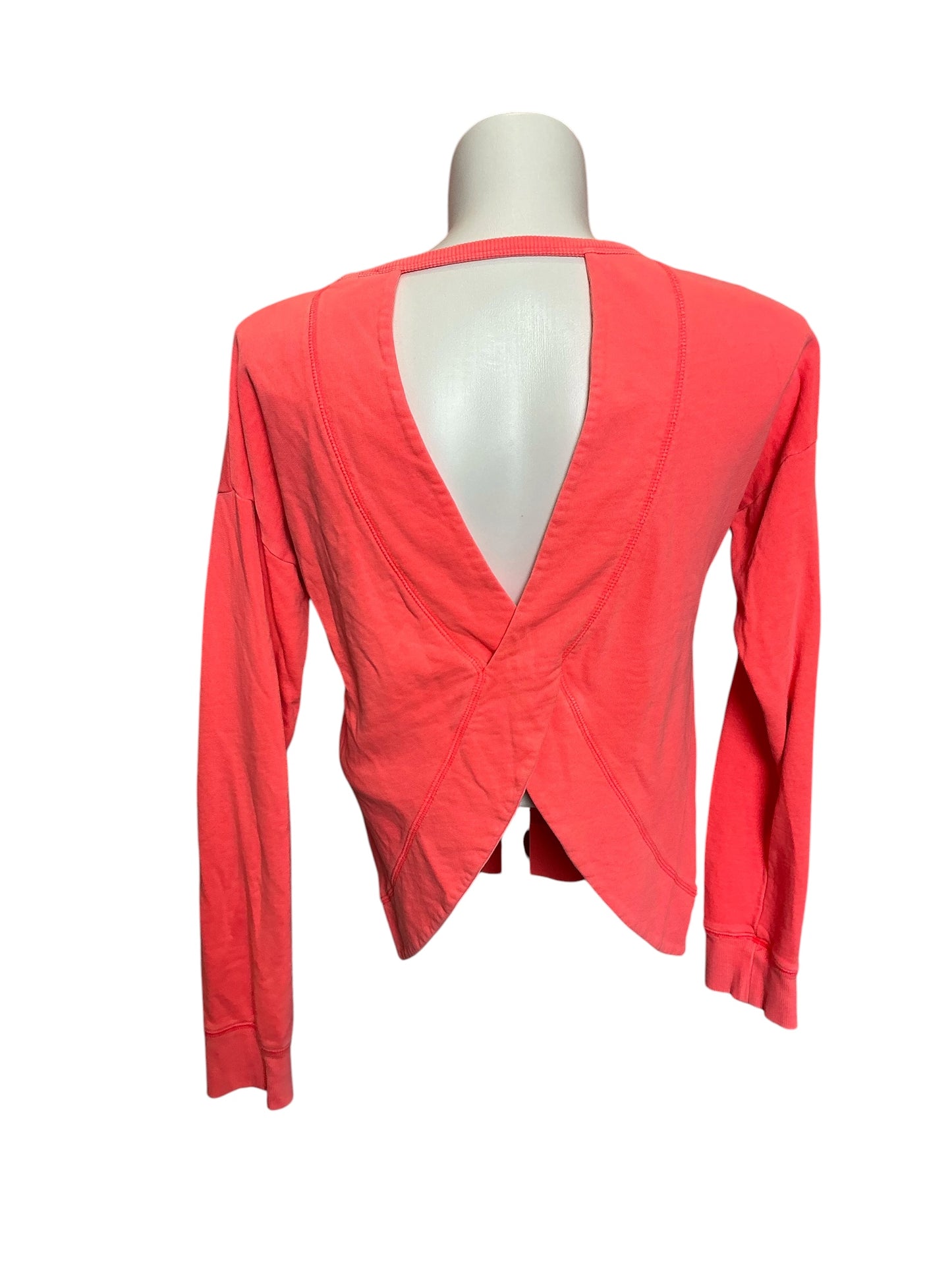 Lilly Pulitzer Luxletic Biscaya Cross-Back Pullover Cayenne Coral - Size L
