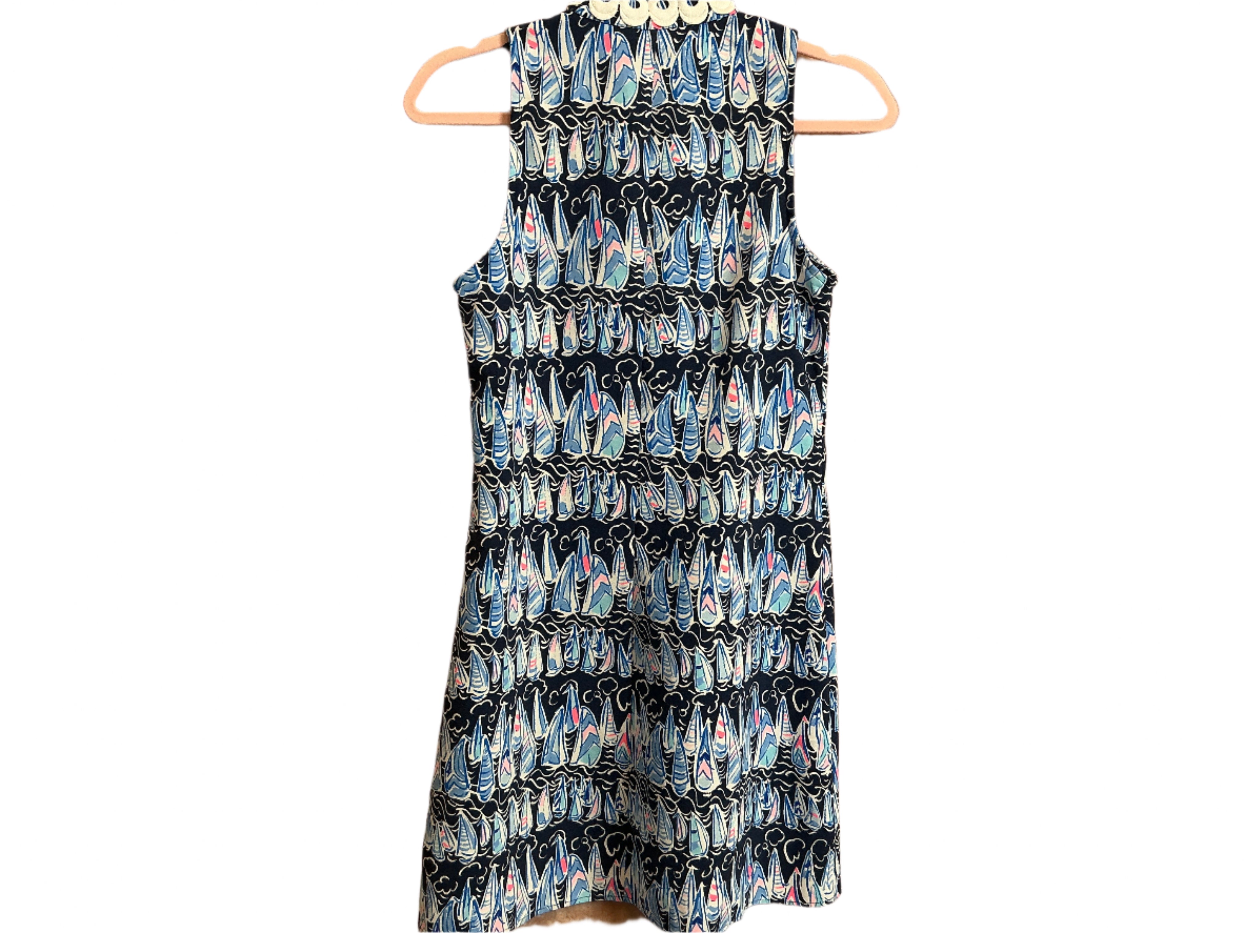 Lilly Pulitzer Jane Shift dress in the Low Tide Navy Sails and Stripes print - Size 00