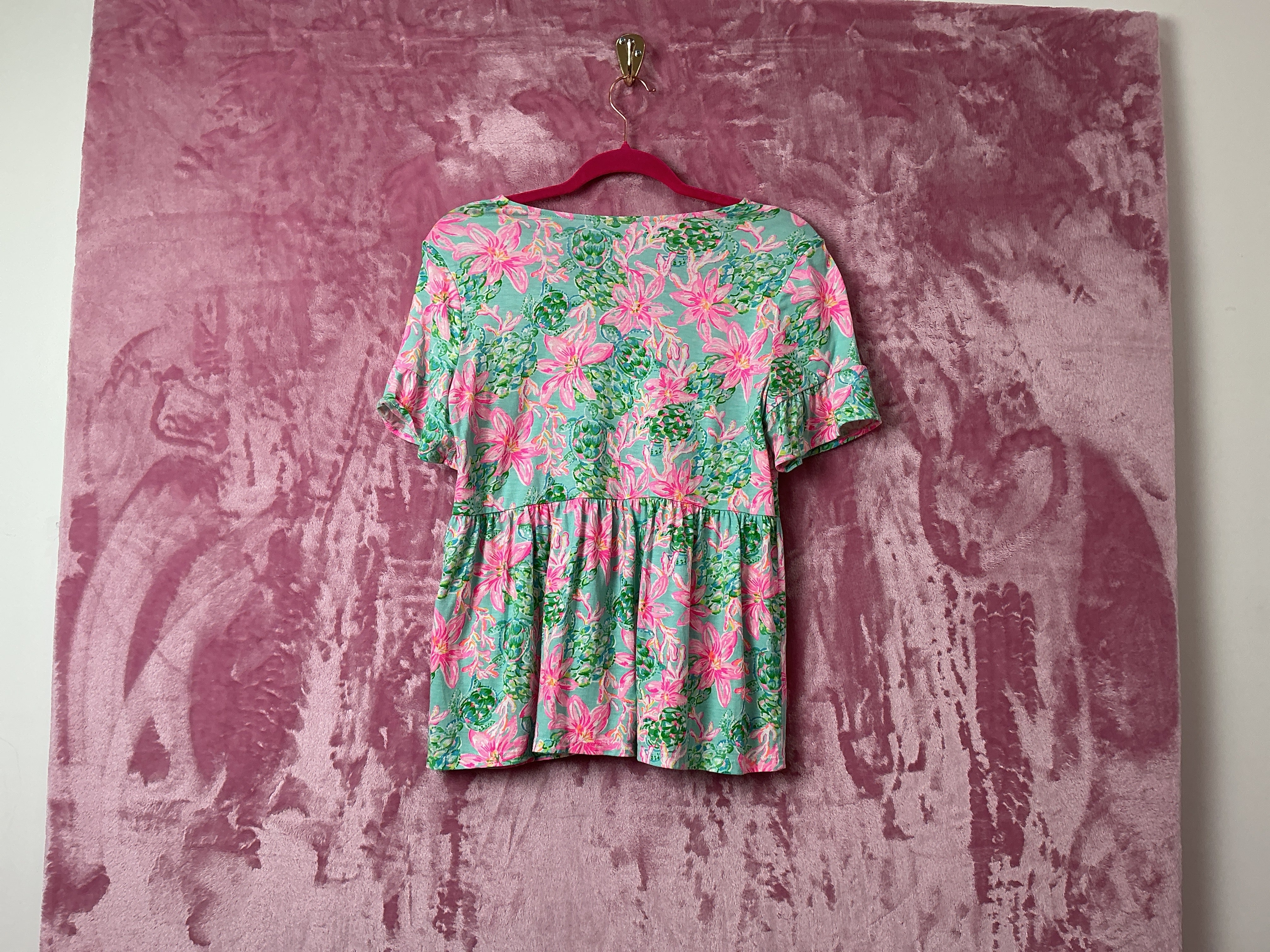 Lilly Pulitzer Short Sleeve Top - Size S