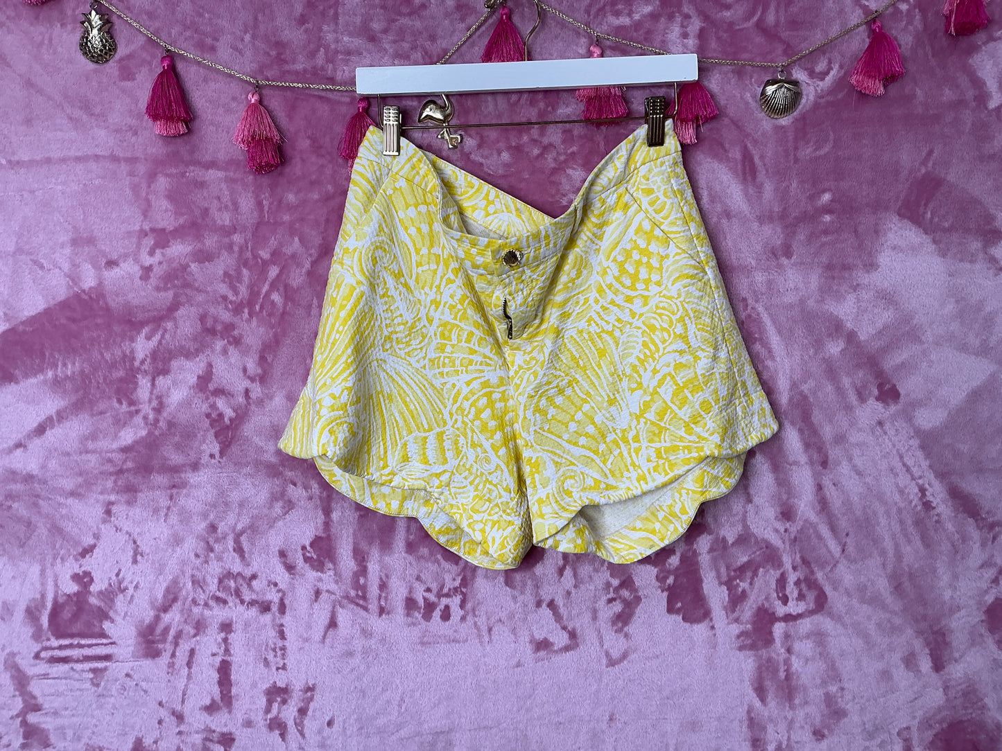 Lilly Pulitzer Short - Size 16