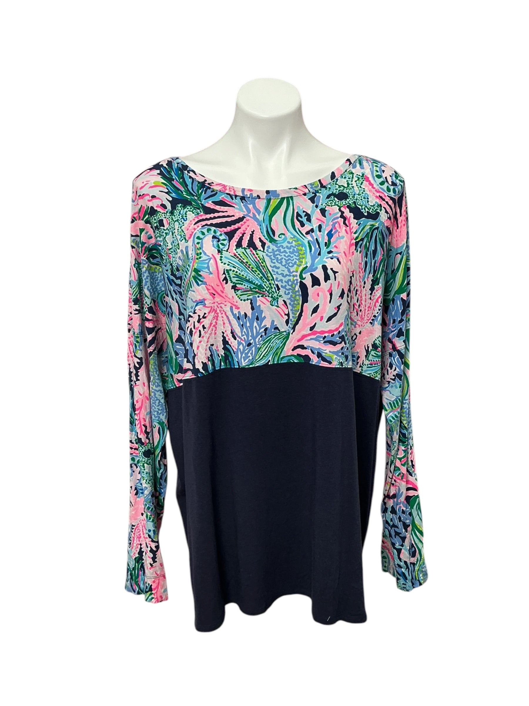 Lilly Pulitzer Finn Top Seen and Heard - Size XXL