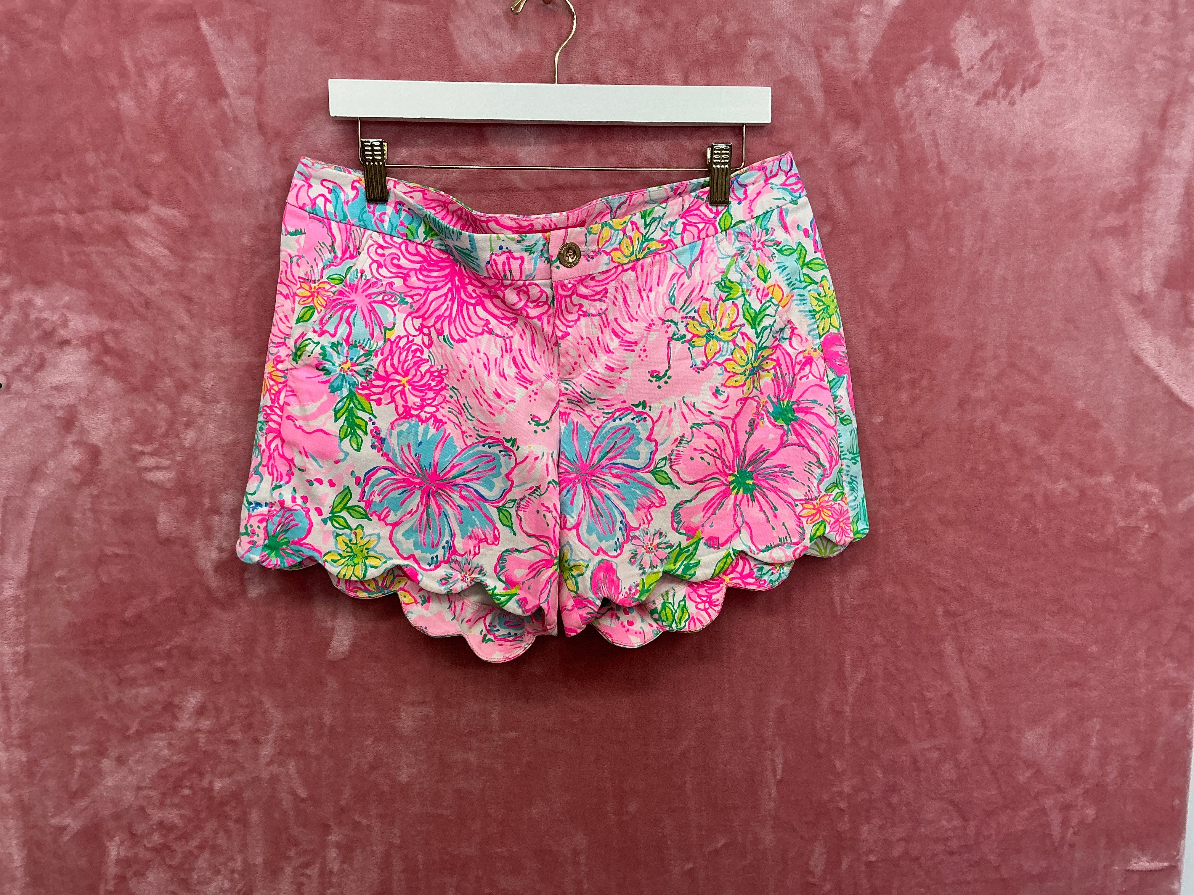 Lilly Pulitzer Short Size 8