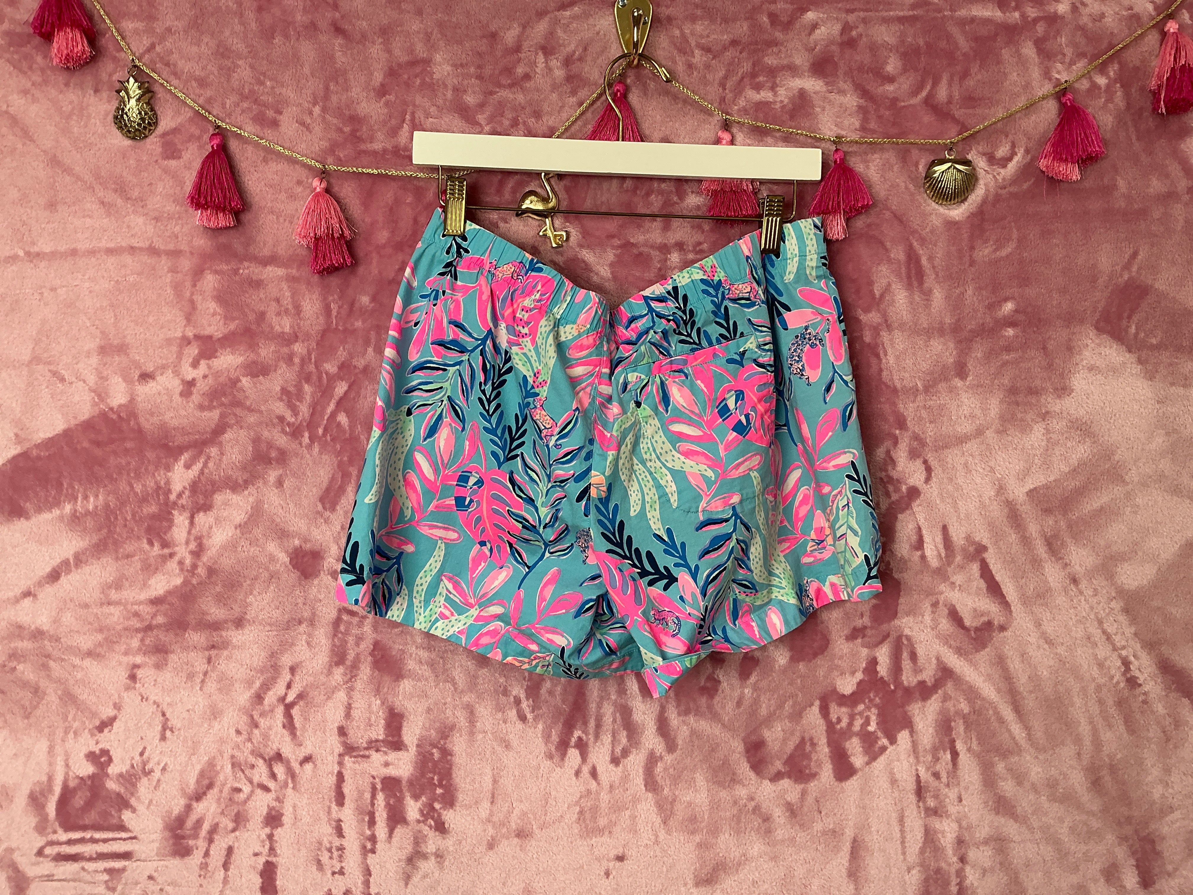 Lilly Pulitzer Short - Size L
