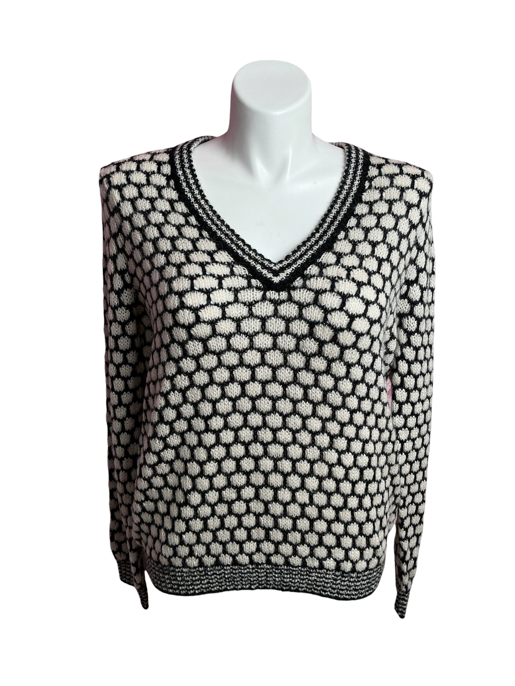 Lilly Pulitzer- NWT Brista Sweater Black Honeycomb Size XL