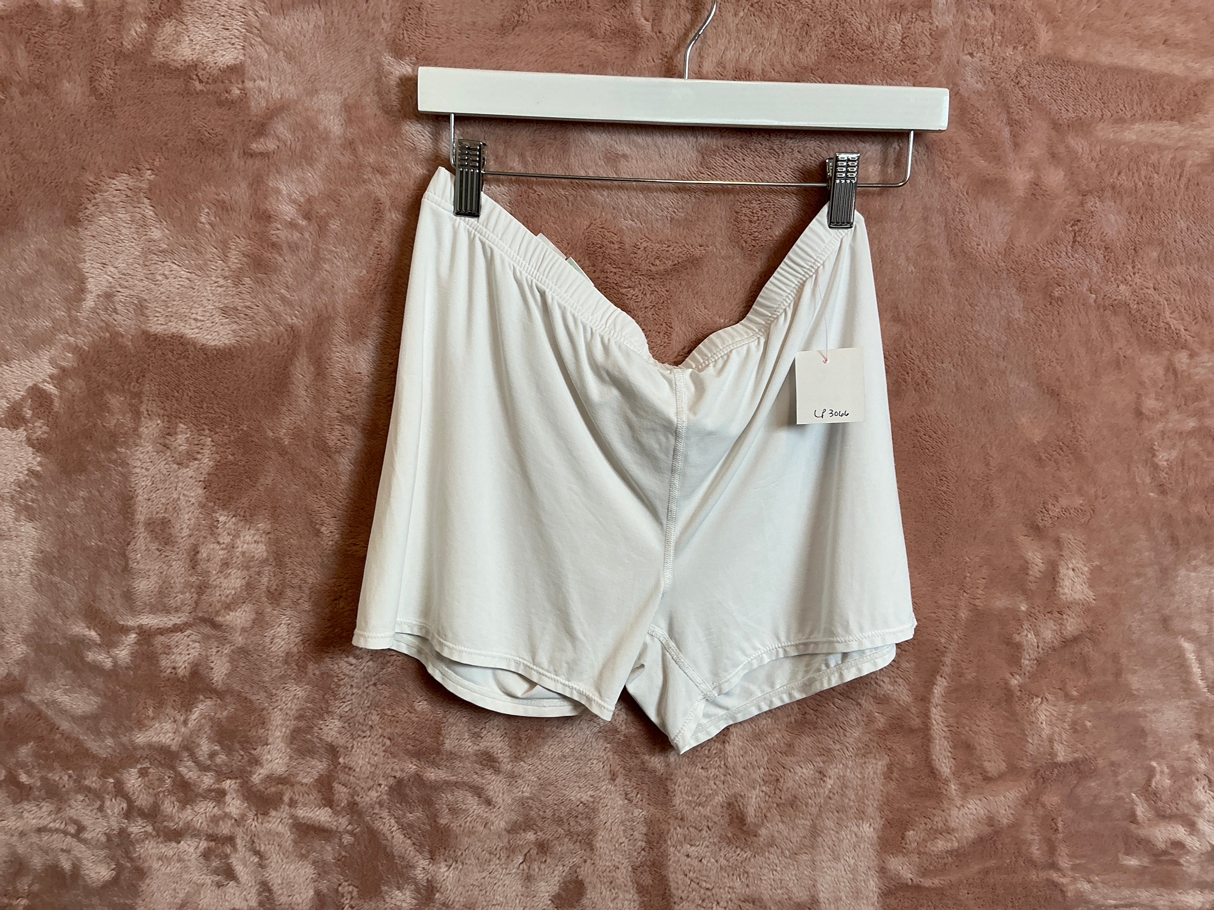 Lilly Pulitzer Short - Size L