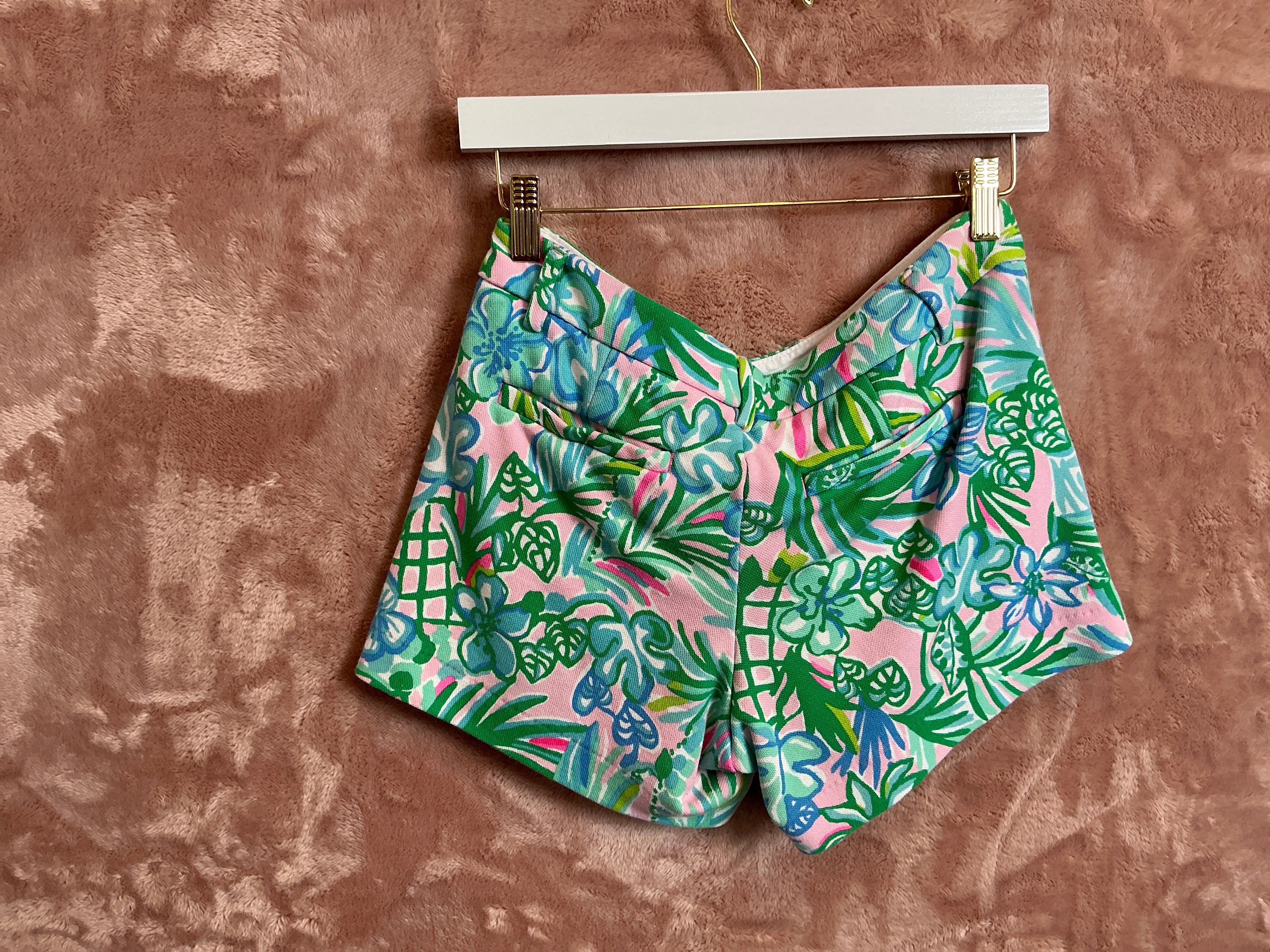 Lilly Pulitzer Short - Size 2