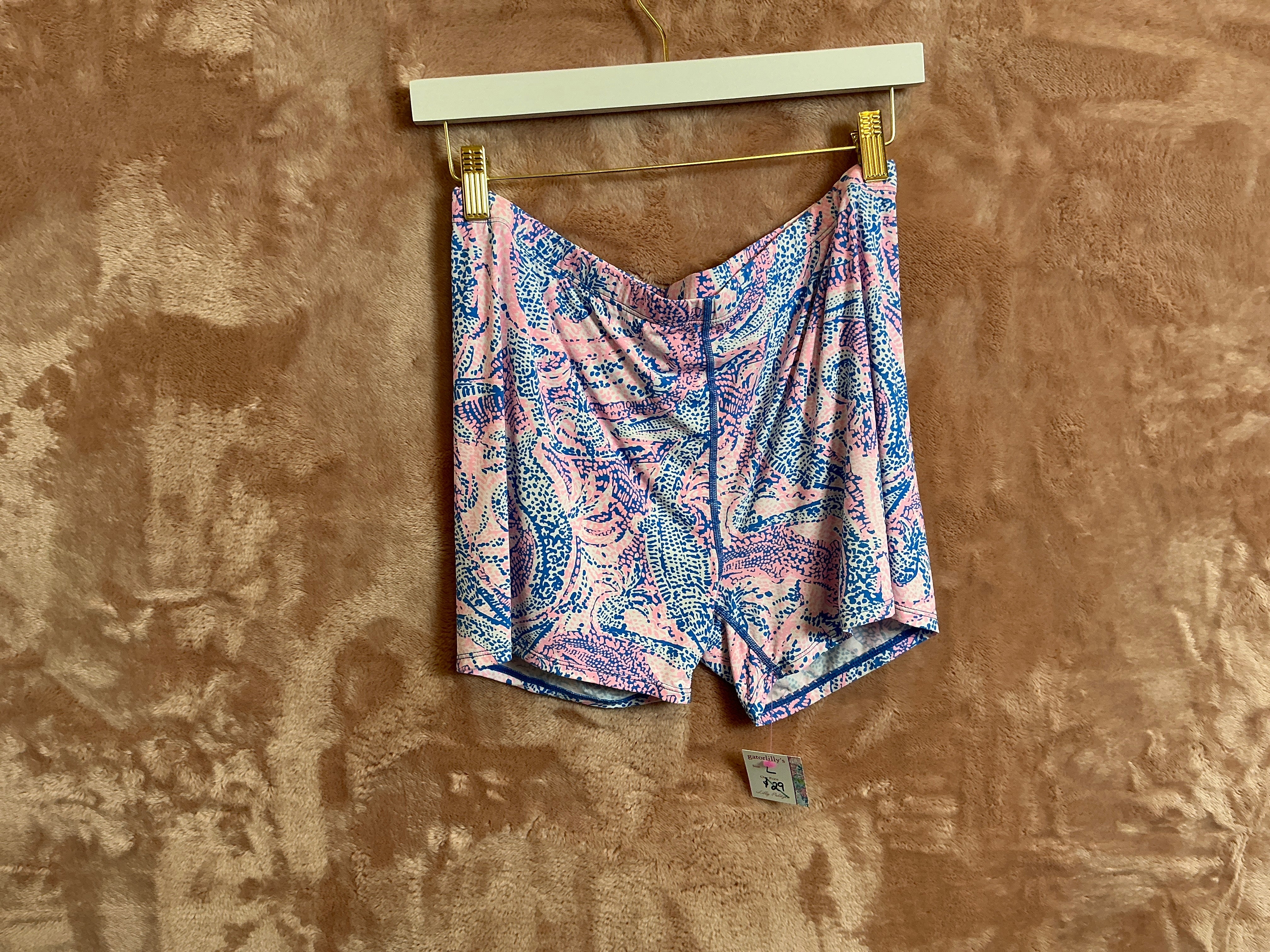 Lilly Pulitzer Short - Size L