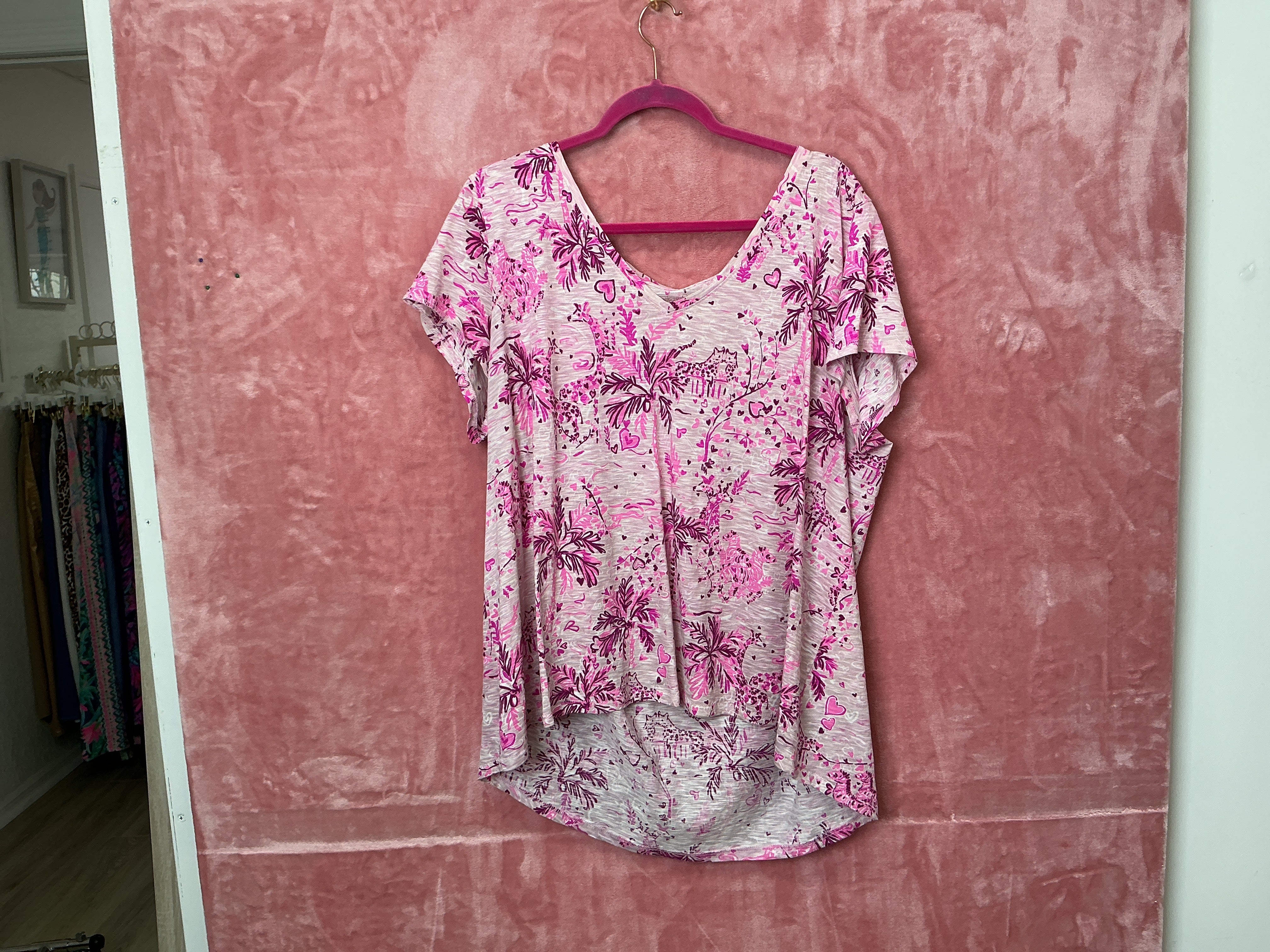 Lilly Pulitzer Short Sleeve Top - Size XXL
