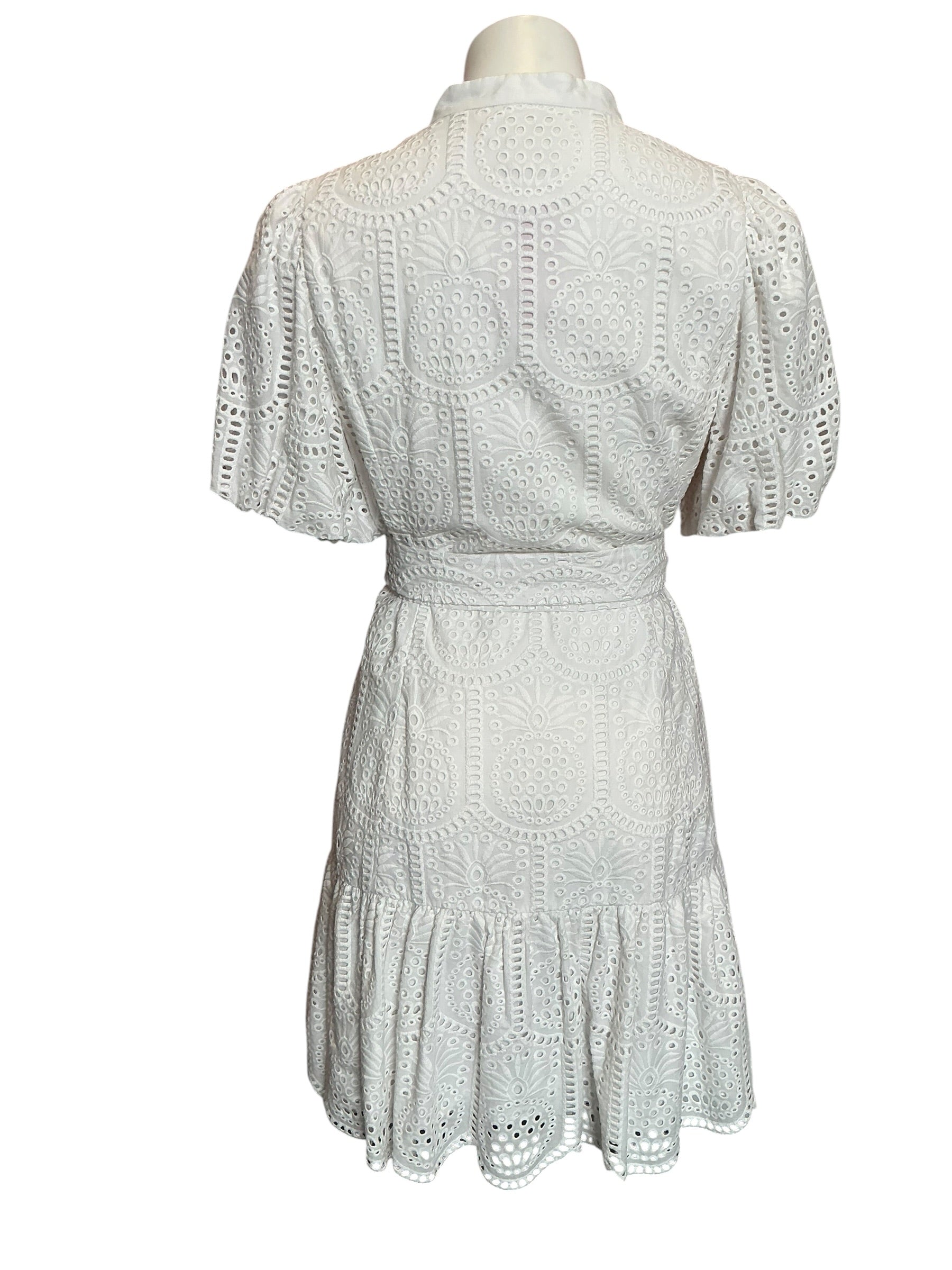 Lilly Pulitzer Xylia Dress Resort White Pineapple Tile Eyelet - Size 12