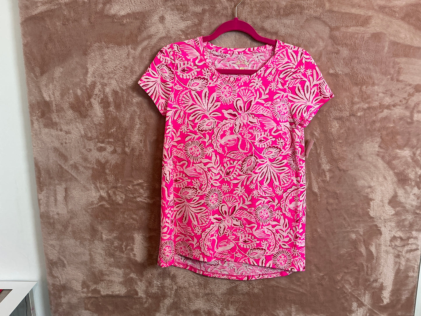 Lilly Pulitzer Top NWT - Etta Scoop Neck - Passion Fruit Pink - Absolutely Flamazing - Size XS