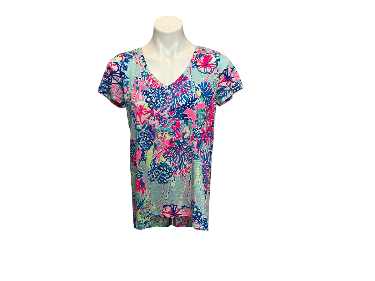 Lilly Pulitzer Etta V-Neck Tee Cay To My Heart - Size S