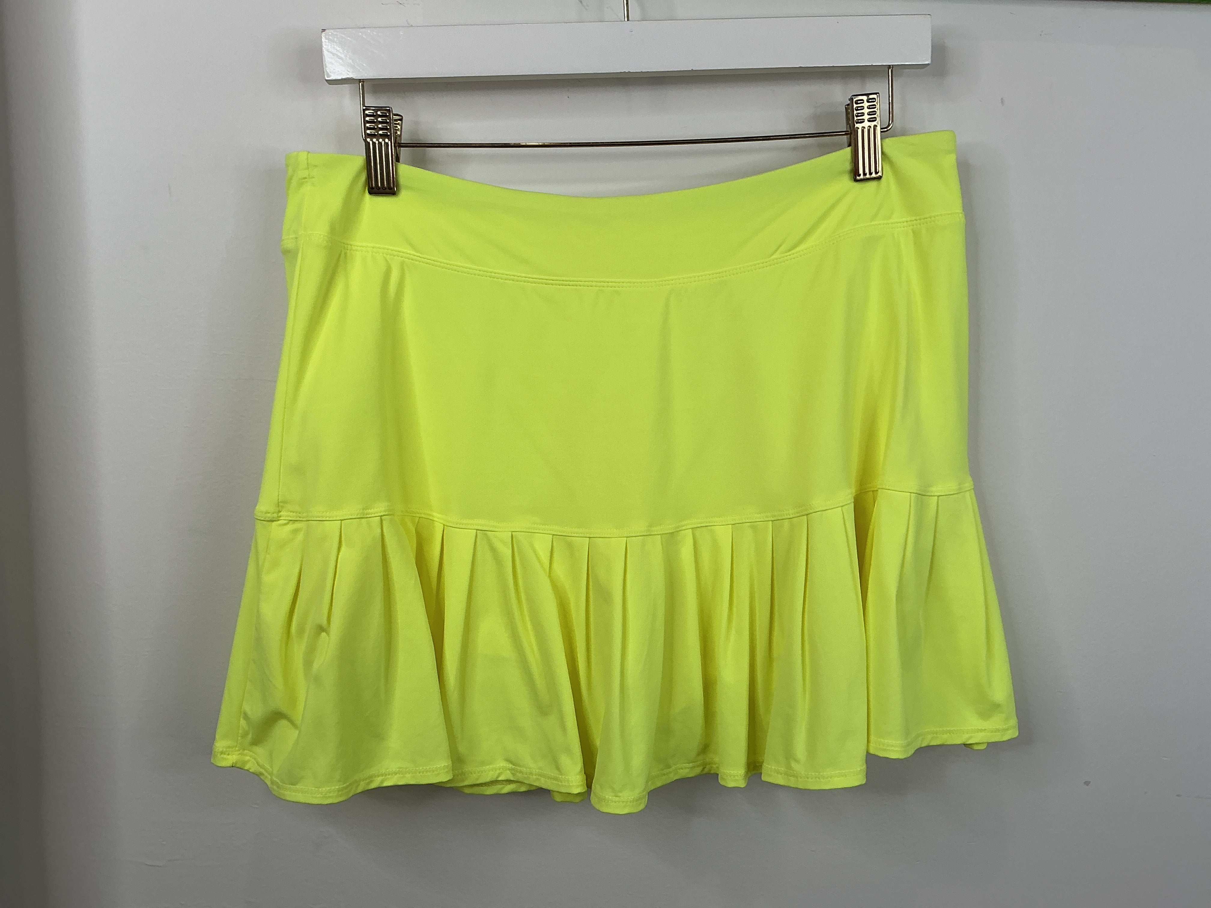 Lilly Pulitzer NWT Taye Skort UPF 50+ Prickly Pear Yellow - Size L