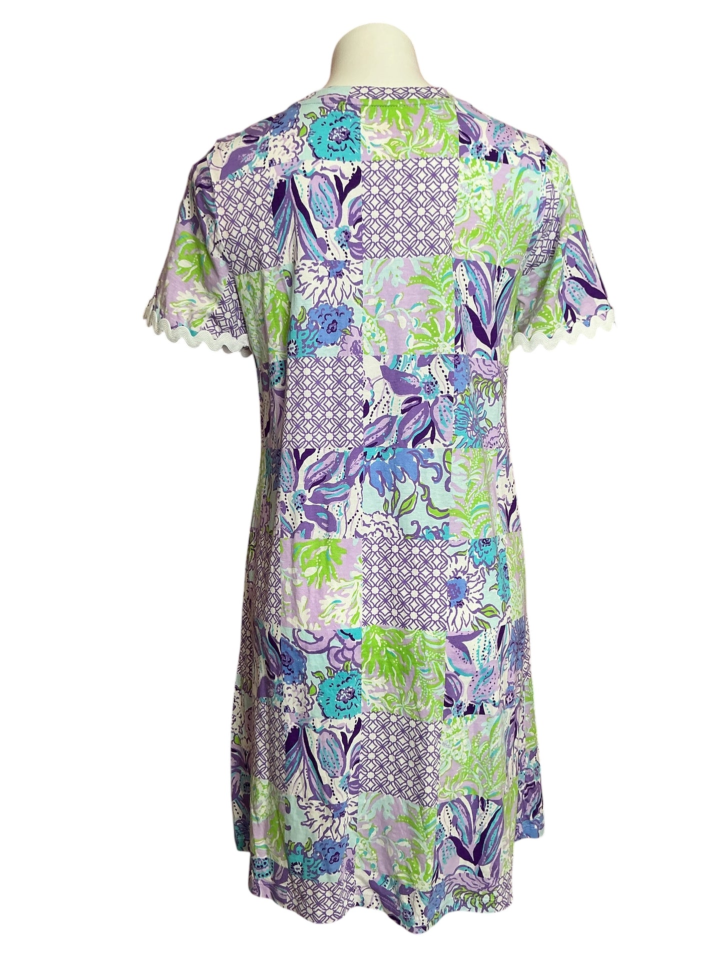 Lilly Pulitzer Cody Short Sleeve T Shirt Dress Juicy Story Patch - Size M