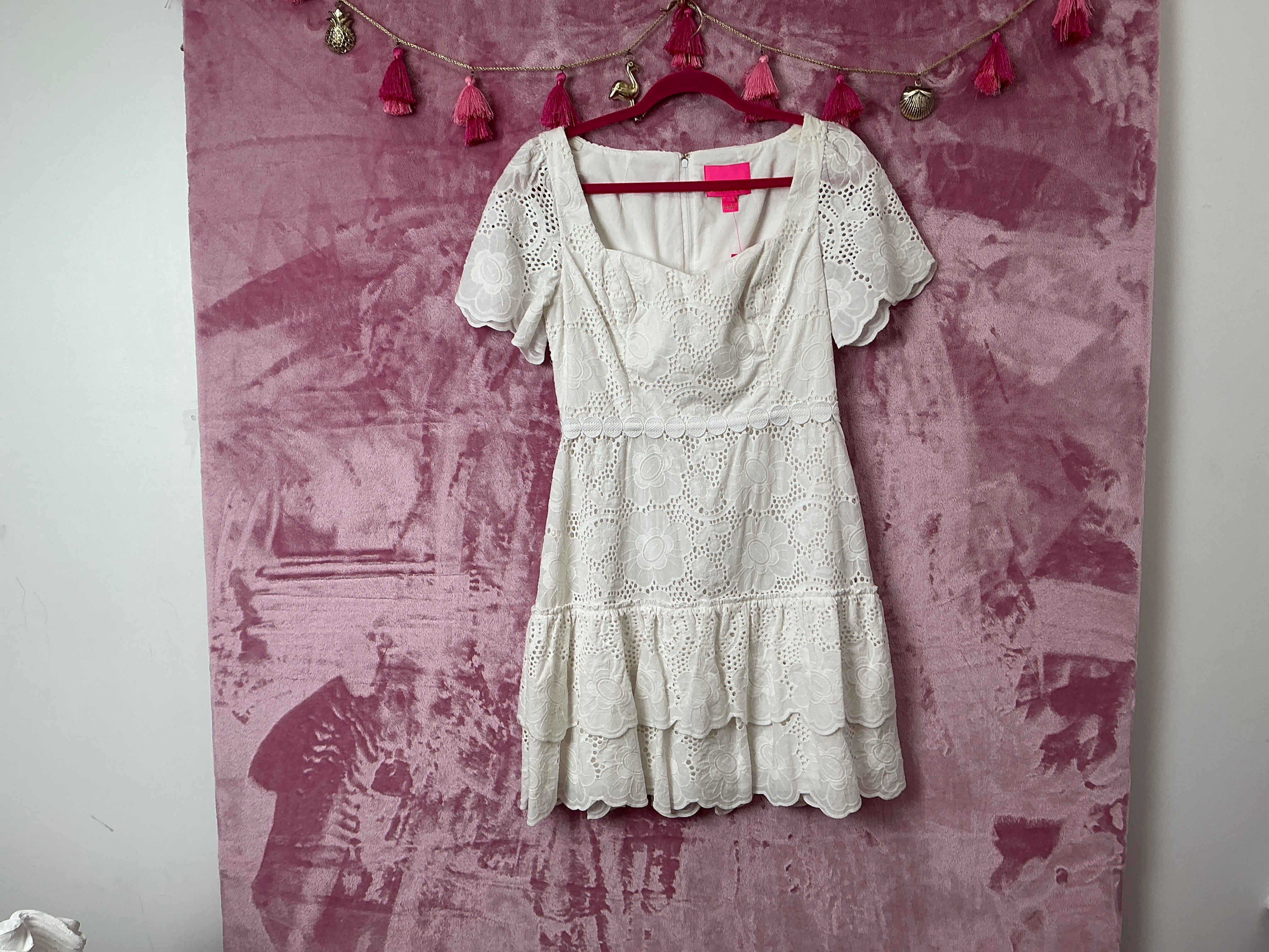 Lilly Pulitzer NWT Bonnie Dress Resort White Jumbo Bonquet Eyelet - Size 4