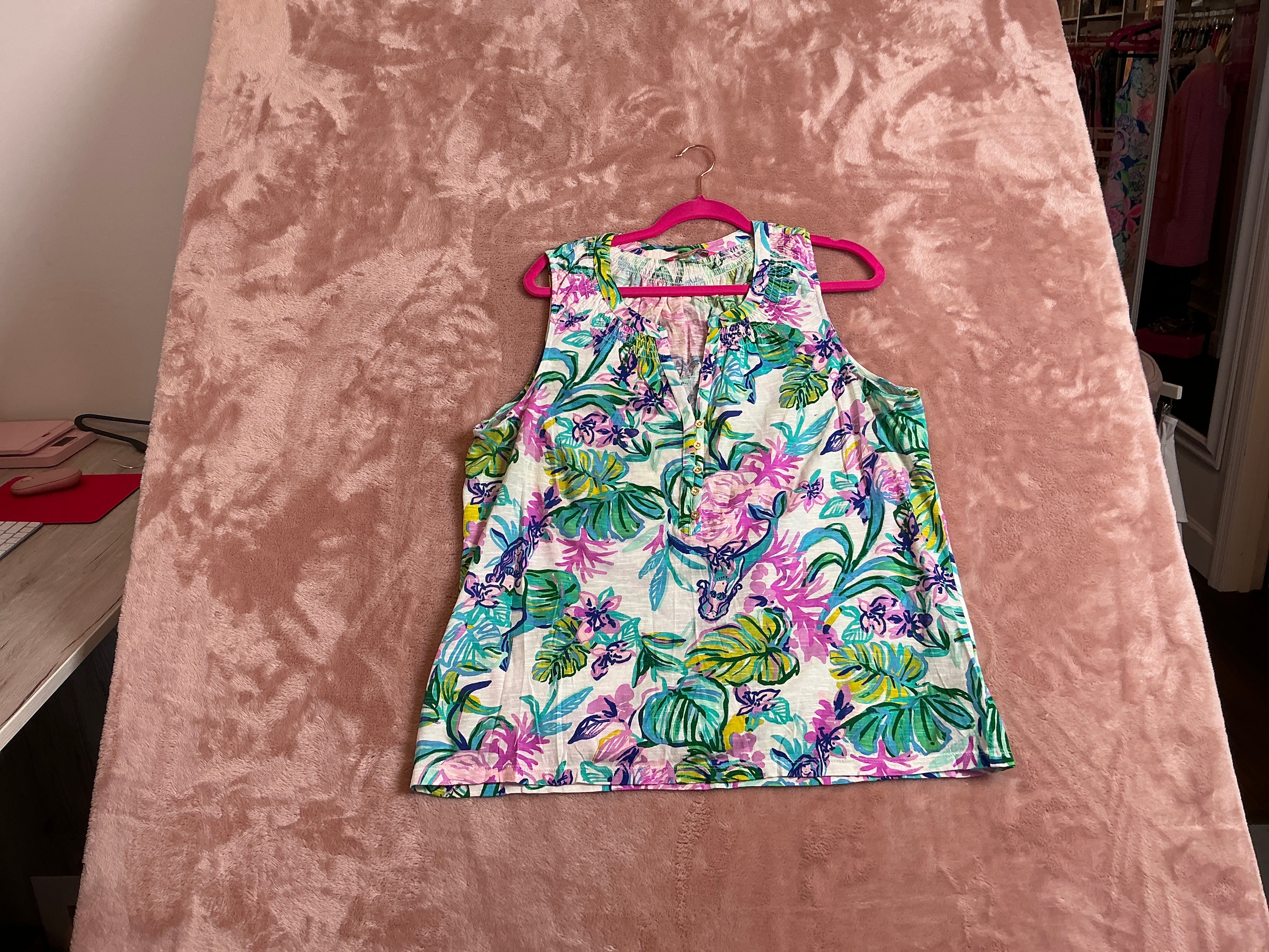 Lilly Pulitzer Top - Size L